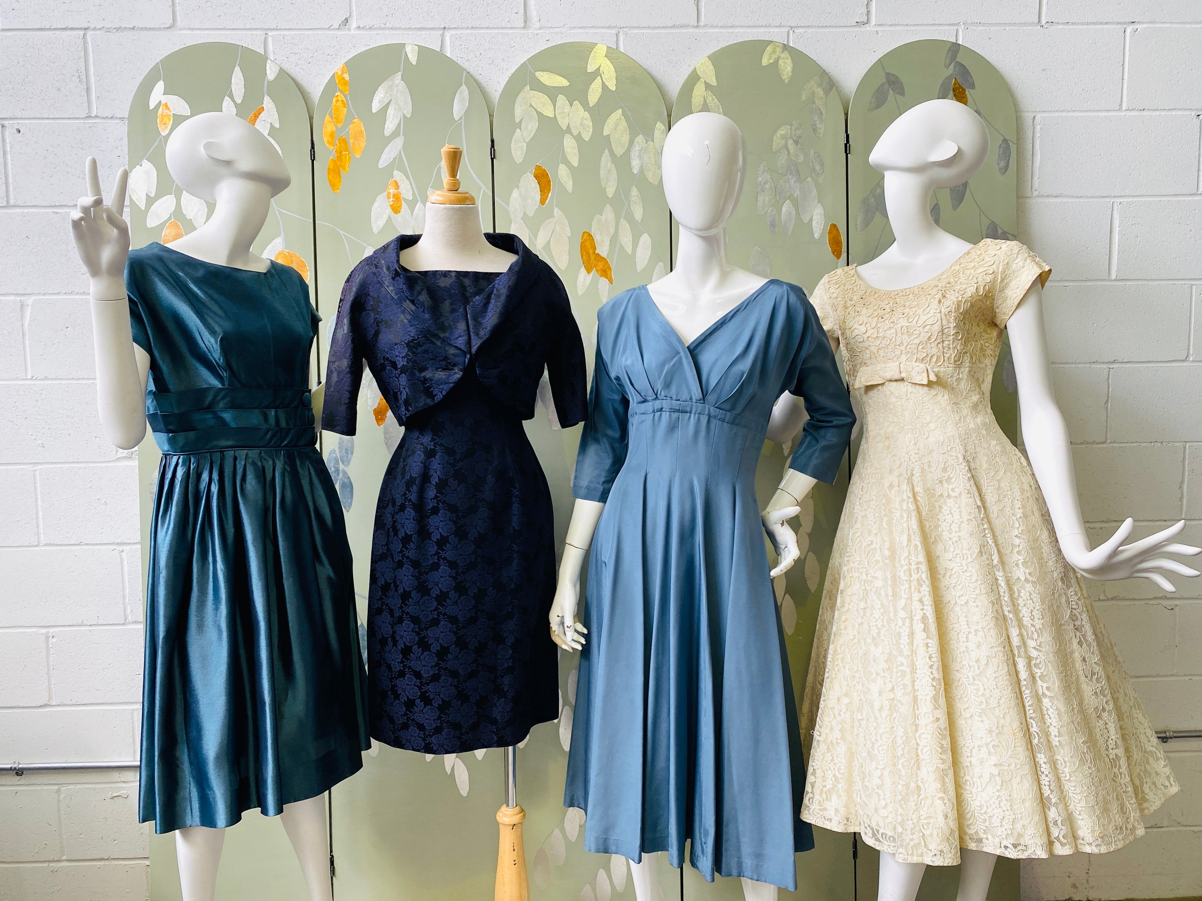 1950s Women's Clothing Ian Drummond Vintage 1950s Women's Clothing Ian Drummond Vintage