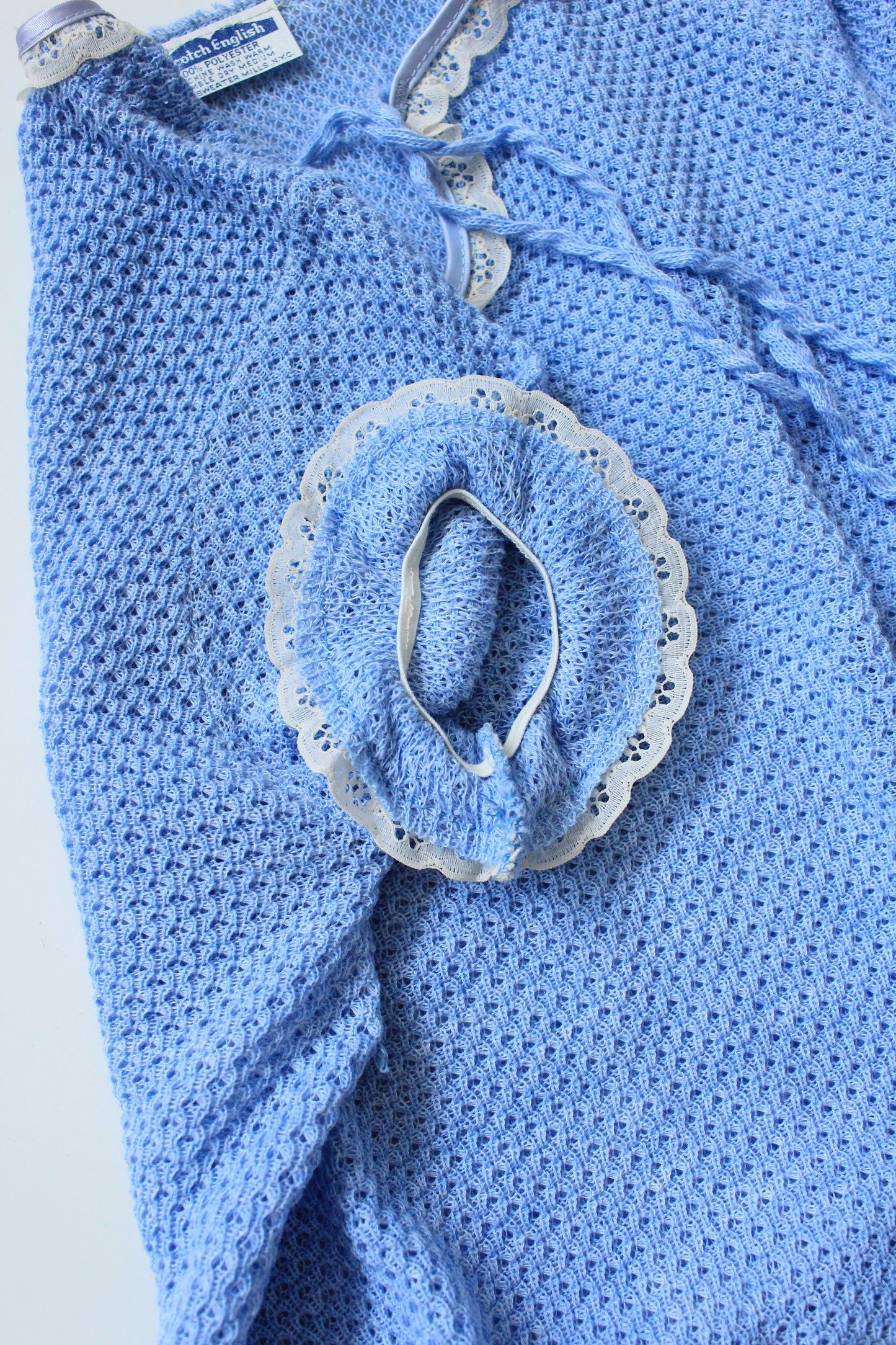 1980s Ultra Feminine Deadstock Short Sleeve Light Blue Knit Top With Lace Trim And Bow, Small