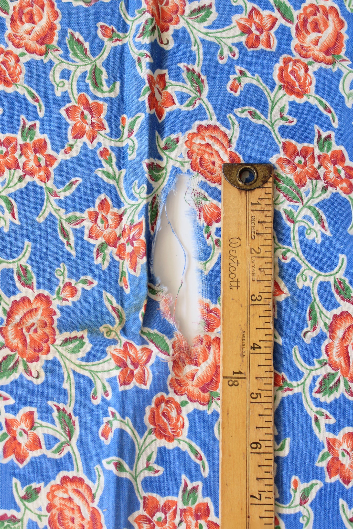 1940s Blue, Red And Green Floral Feedsack, Vintage Summer Sewing/Quilting Fabric,