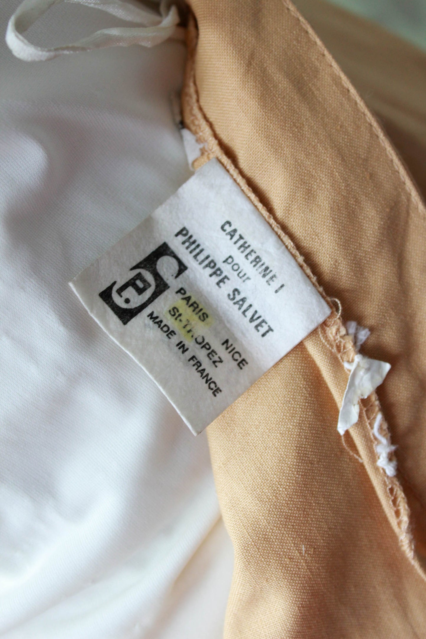 1970s 50s style circle skirt with parrot applique, high waisted, cotton resort skirt Made in France by Catherine I for Philippe Salvet St Tropez Nice