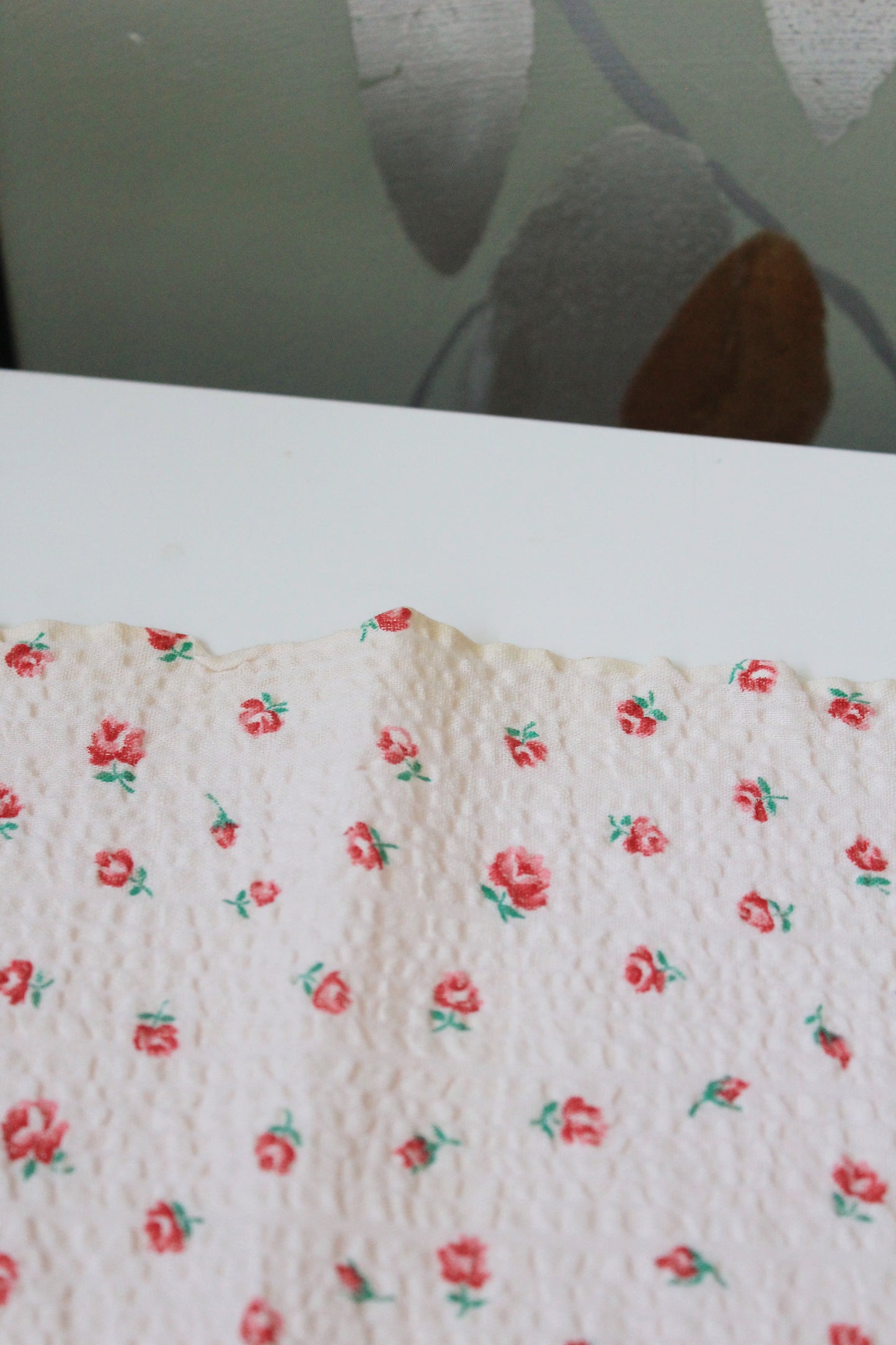 1950s Light Pink Ditsy Flower Cotton Sewing Fabric, 2.9 Yards