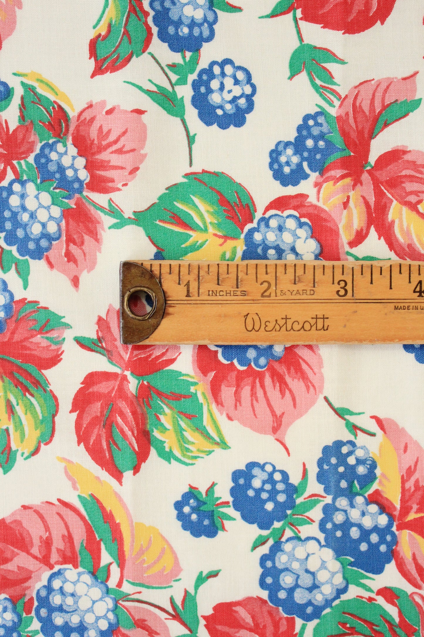 1940s Novelty Fruit Blue Berries On Leaves Cotton Sewing Fabric, 4 Yards