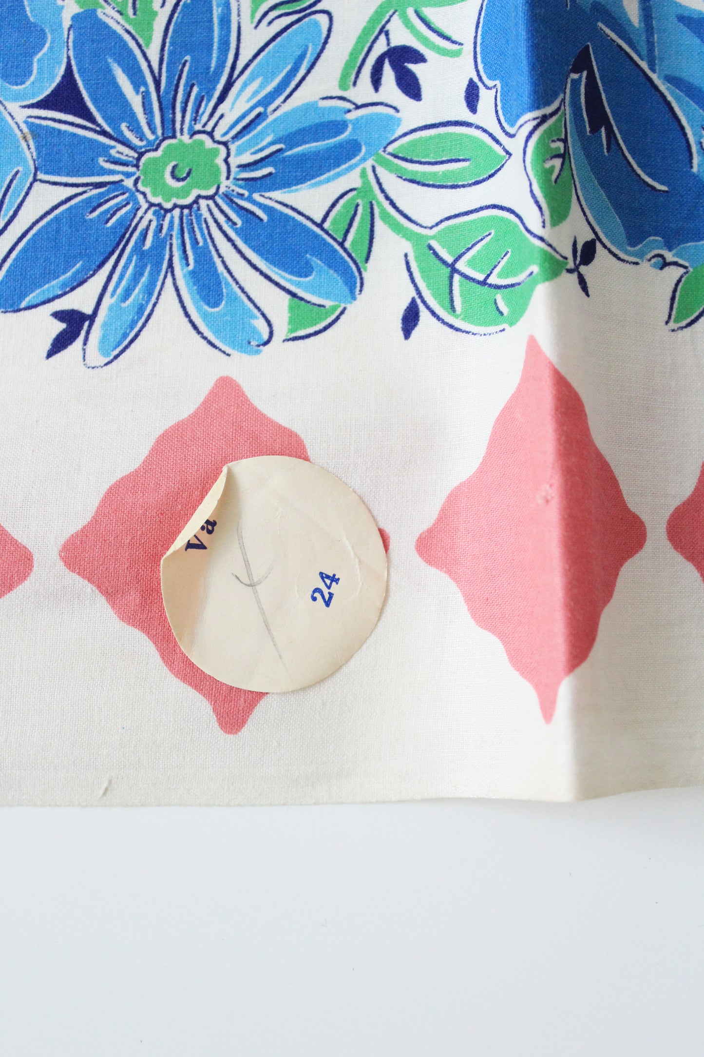 Vintage 1950s Pink Checkered With Blue Flower Cotton Border Print, 4.1 Yards