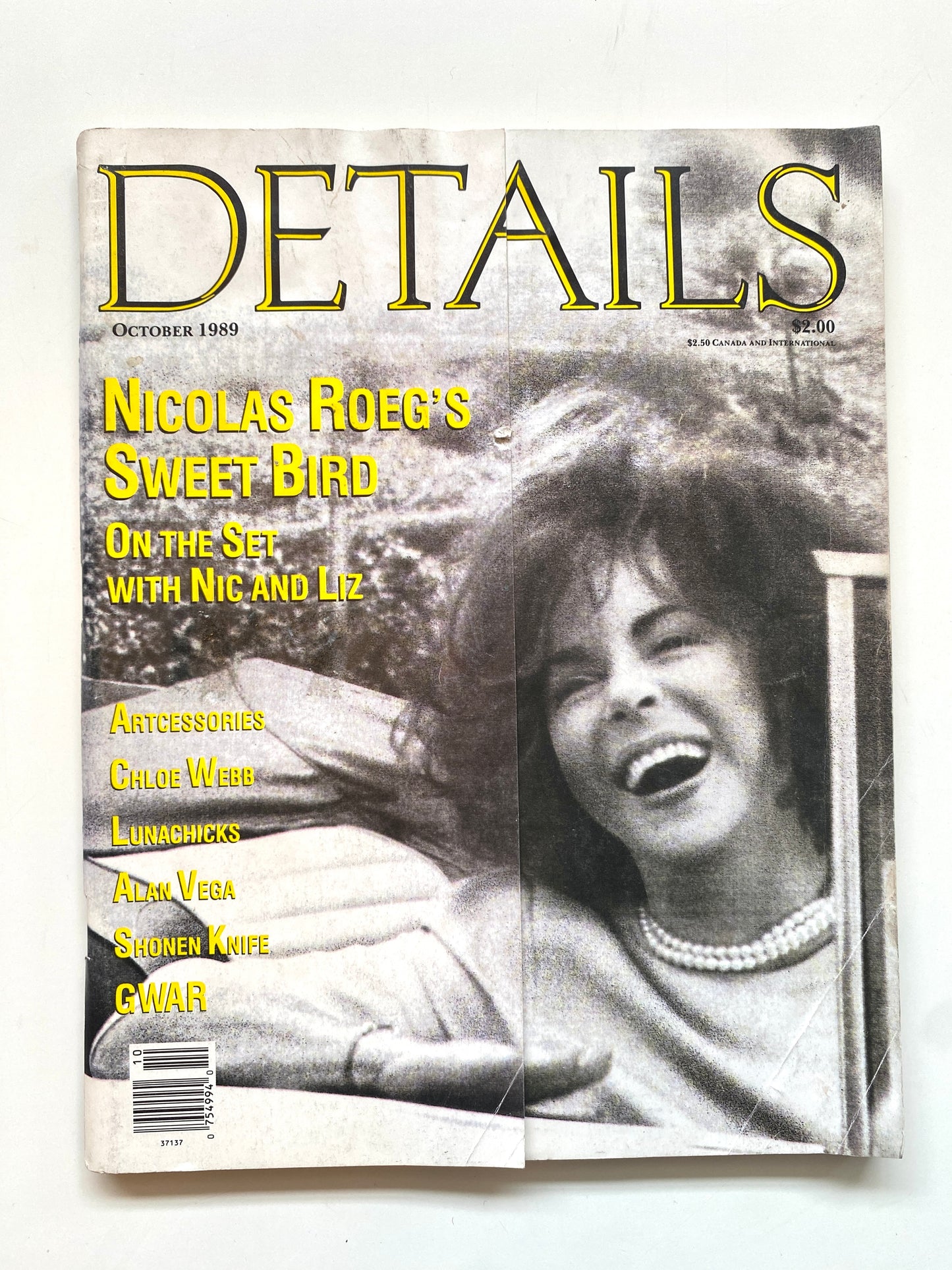 Vintage Details Fashion Magazine October 1989 Elizabeth Taylor Cover