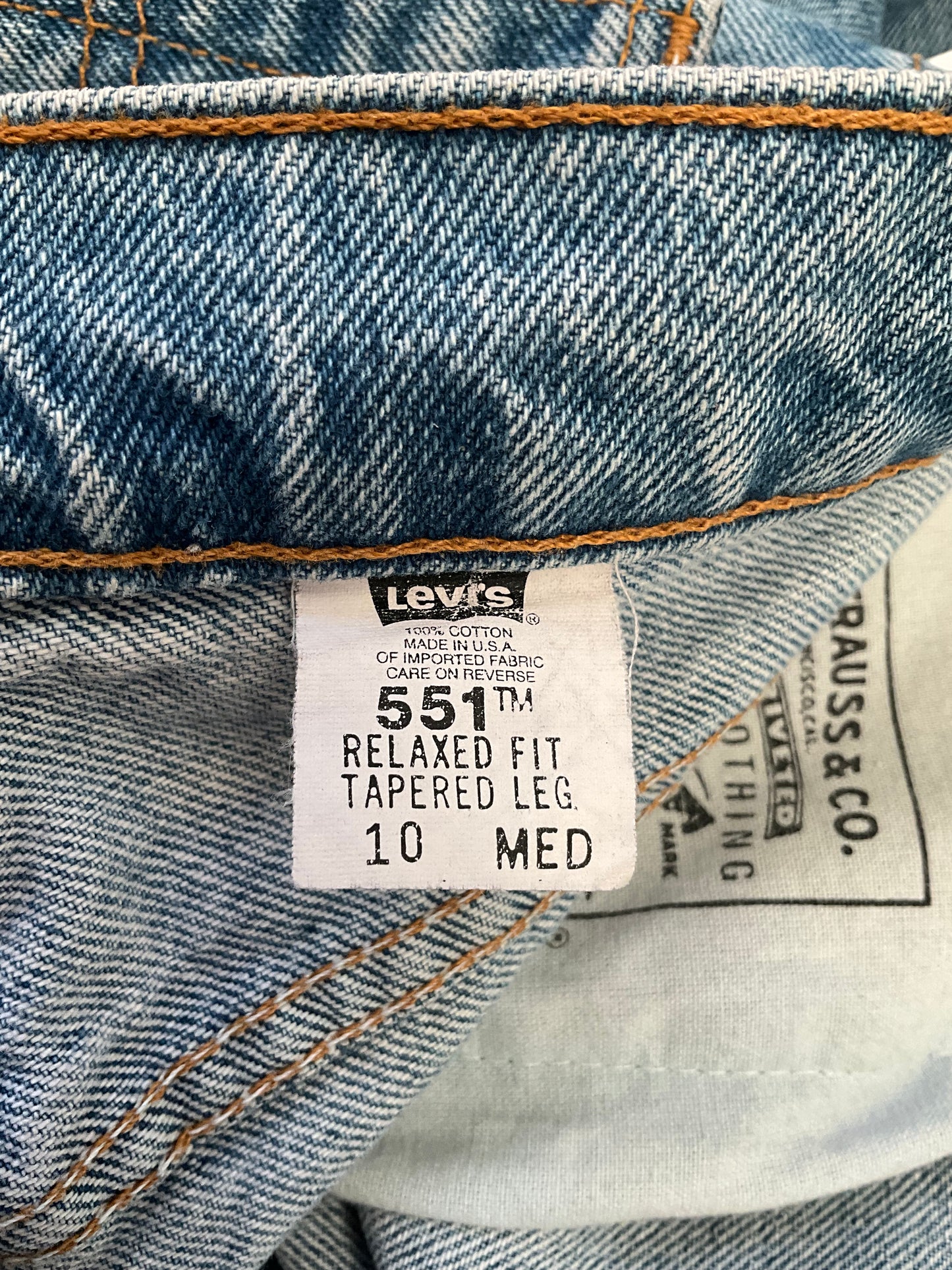 Vintage 1990s Blue Denim Levi's 551 Tapered Jeans, W30"