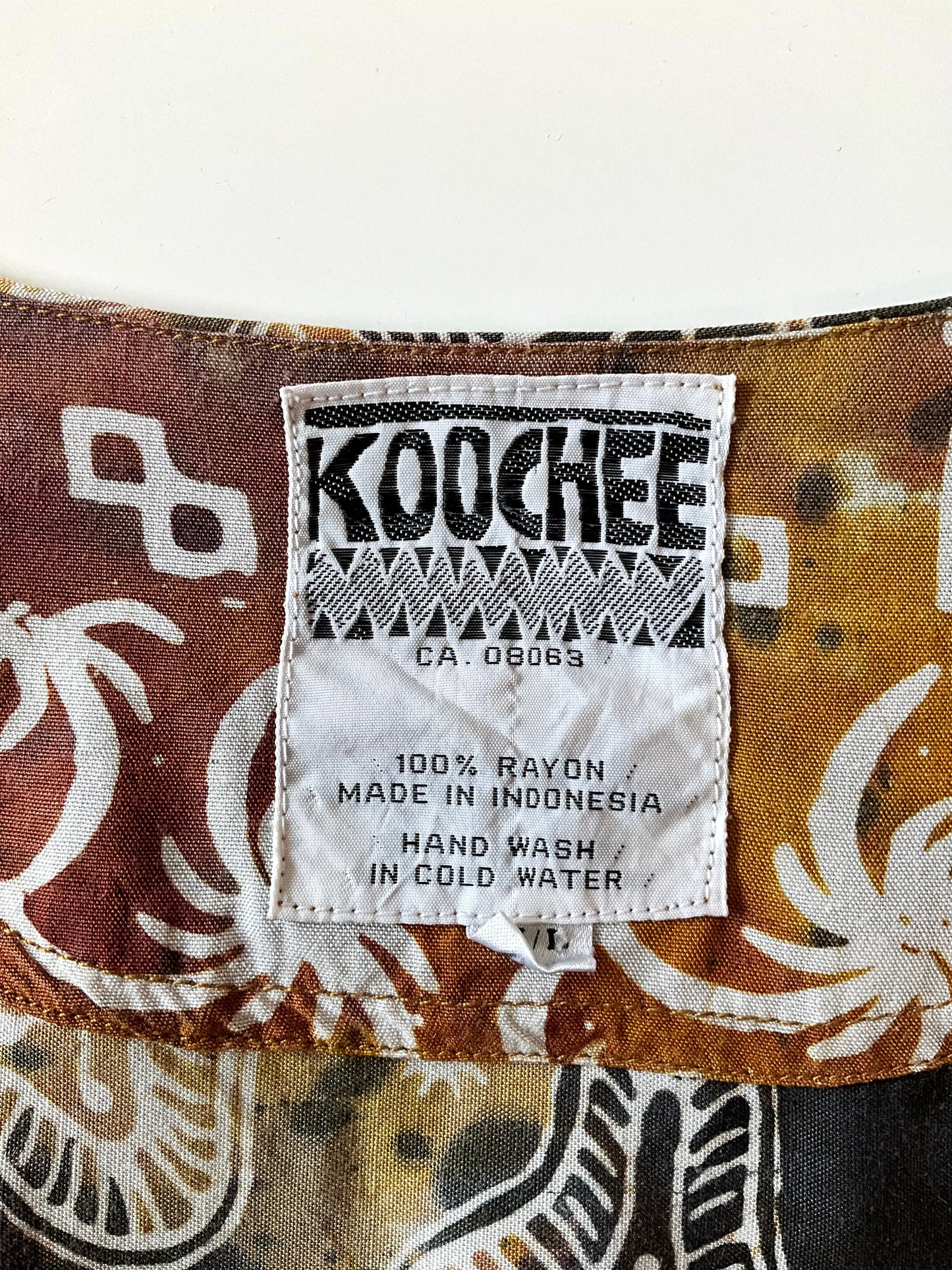 Vintage 1990s Koochee Abstract Print Rayon Long Sleeve Blouse, M/L