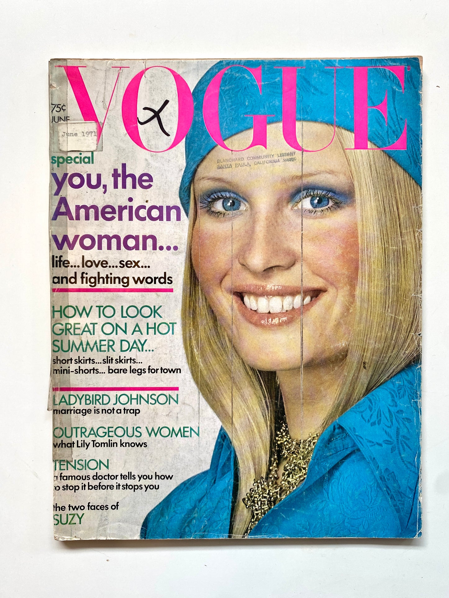 Vintage Vogue Magazine, June 1971, Diana Vreeland