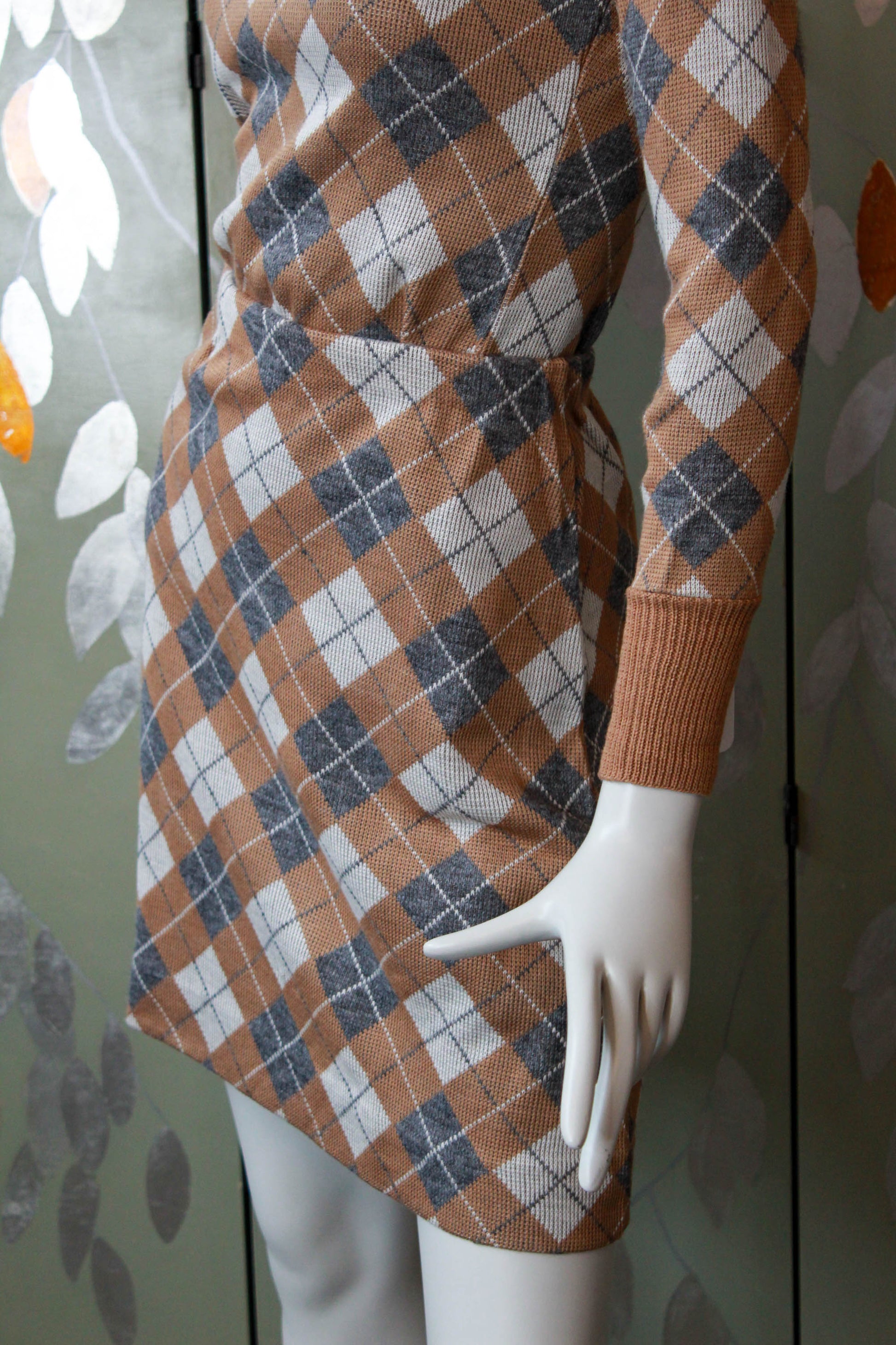 1980s deadstock argyle knit sweater and skirt matching set, cher horowitz preppy style, camel white and grey argyle plaid. mini skirt