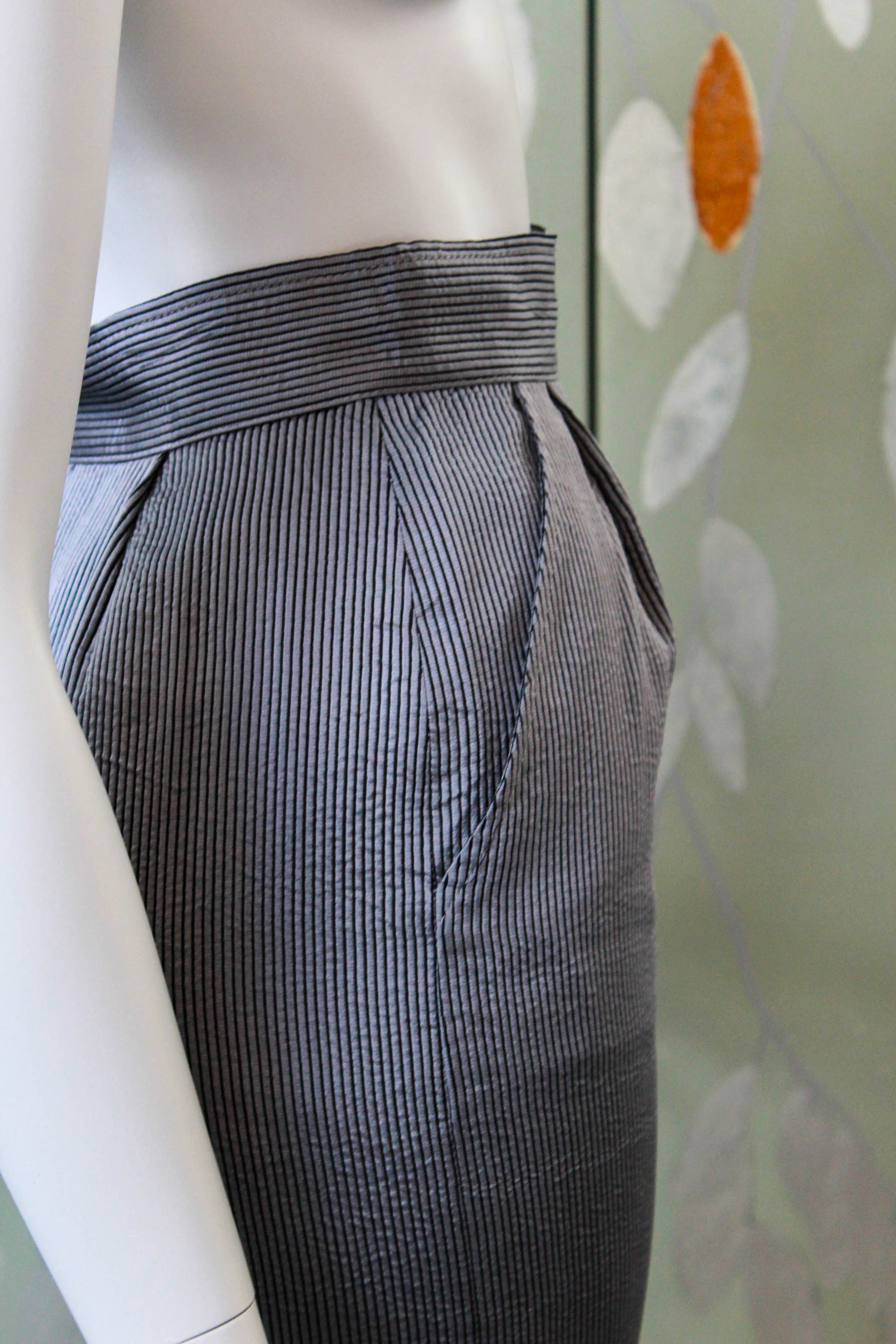 1990s harriet selling silk pencil skirt with pockets, high waisted, grey and black pinstripe