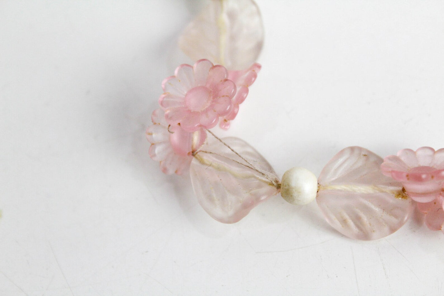 1980s Pale Pink Flower Necklace