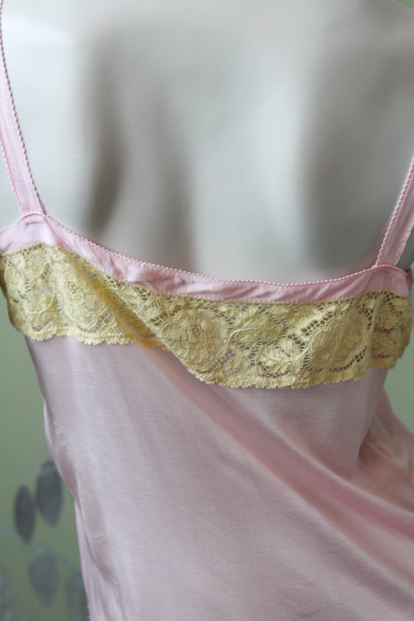 1920s Lilac-Pink Rayon Step In, Small