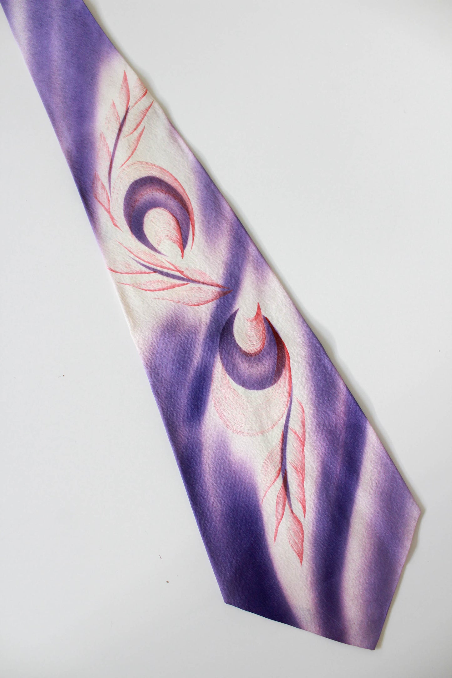 1940s purple and red hand painted rayon wide tongue necktie bold look vintage swing tie