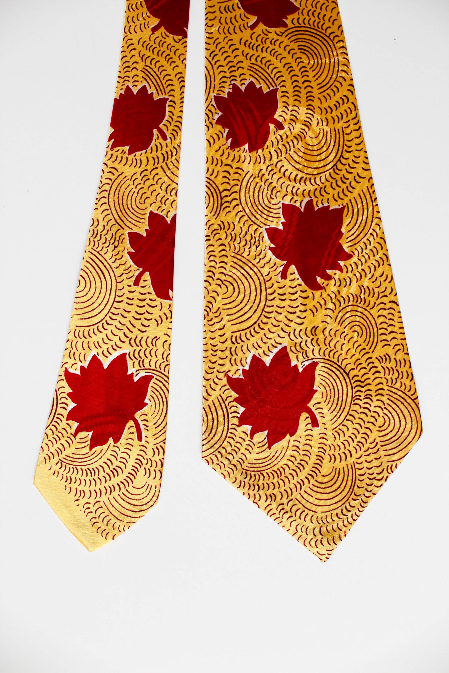 1940s red leaf print yellow rayon necktie, wide tongue bold look swing tie by aristocrat cravat