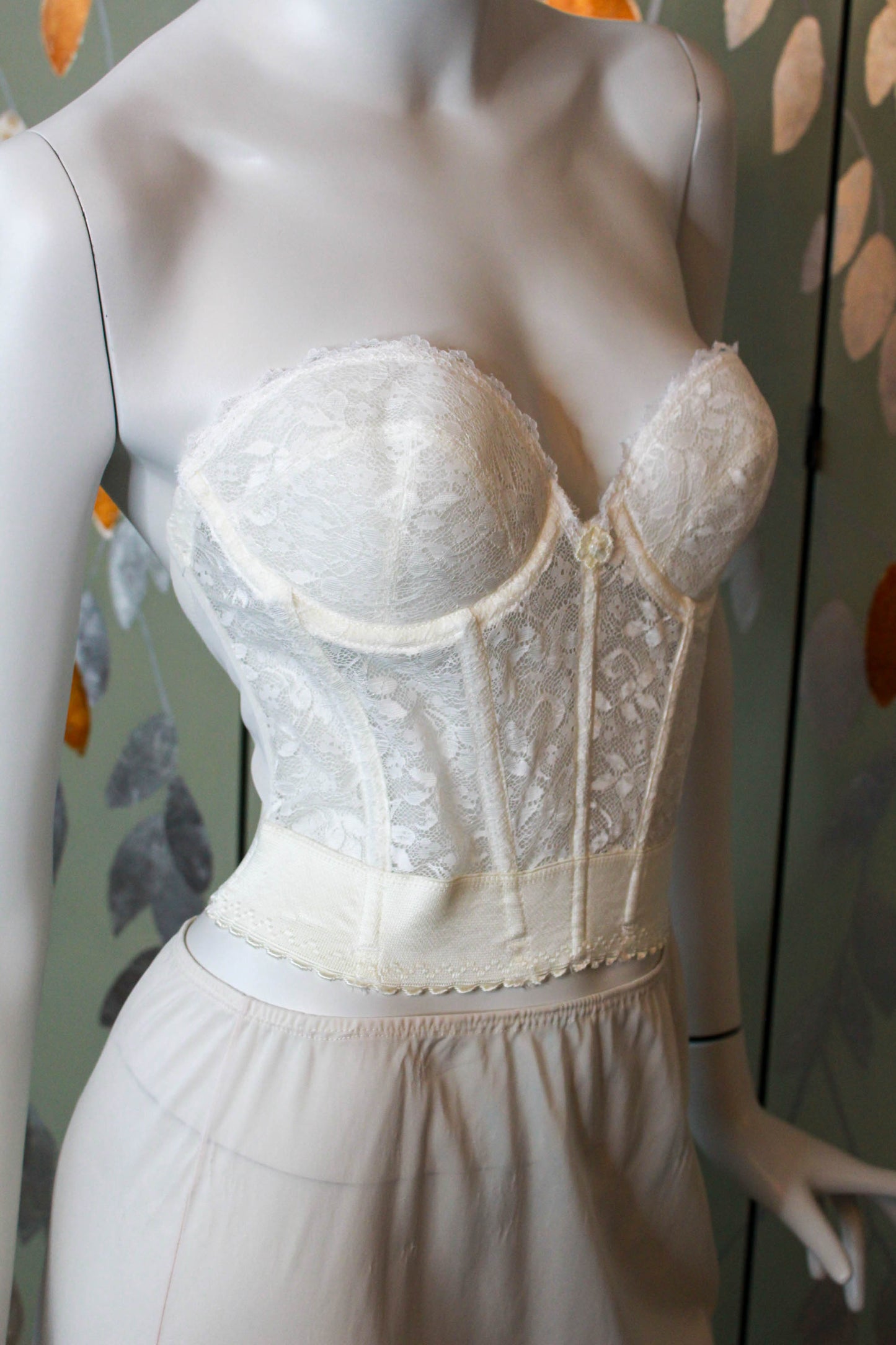 1980s deadstock cream lace bustier 36b, boned waist sheer lace vintage lingerie