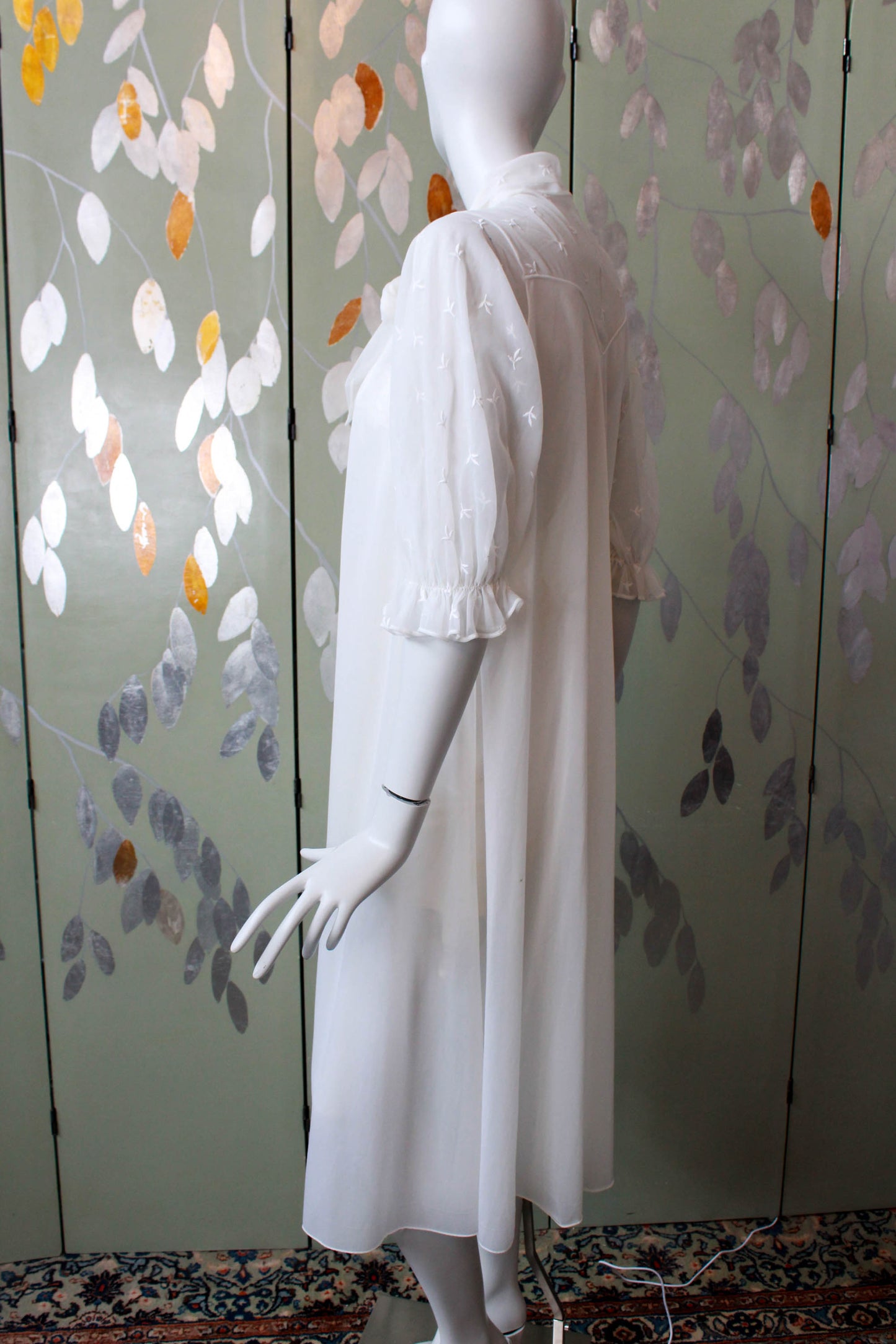 Vintage White Embroidered Sheer Puff Sleeve Peignoir, Medium