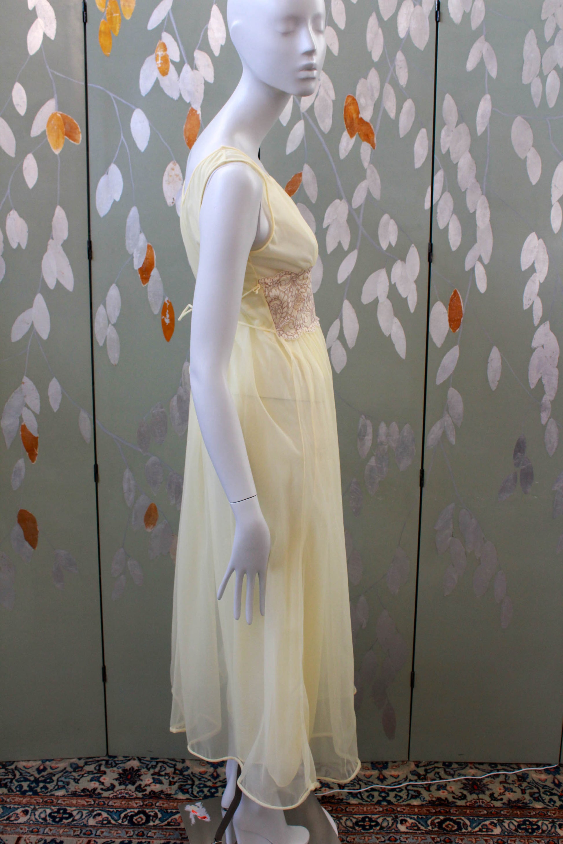 1960s pale yellow chiffon peignoir and nightgown / dressing gown set, lace trim on sleeves and empire waist, flowing coquette aesthetic feminine vintage romantic night gown