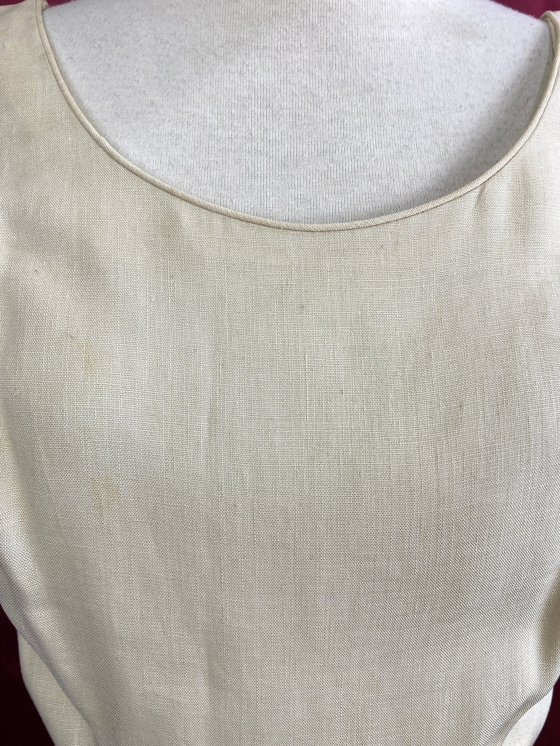Vintage 1950s Ivory Embroidered Short-Sleeve Linen Sheath Dress, XS