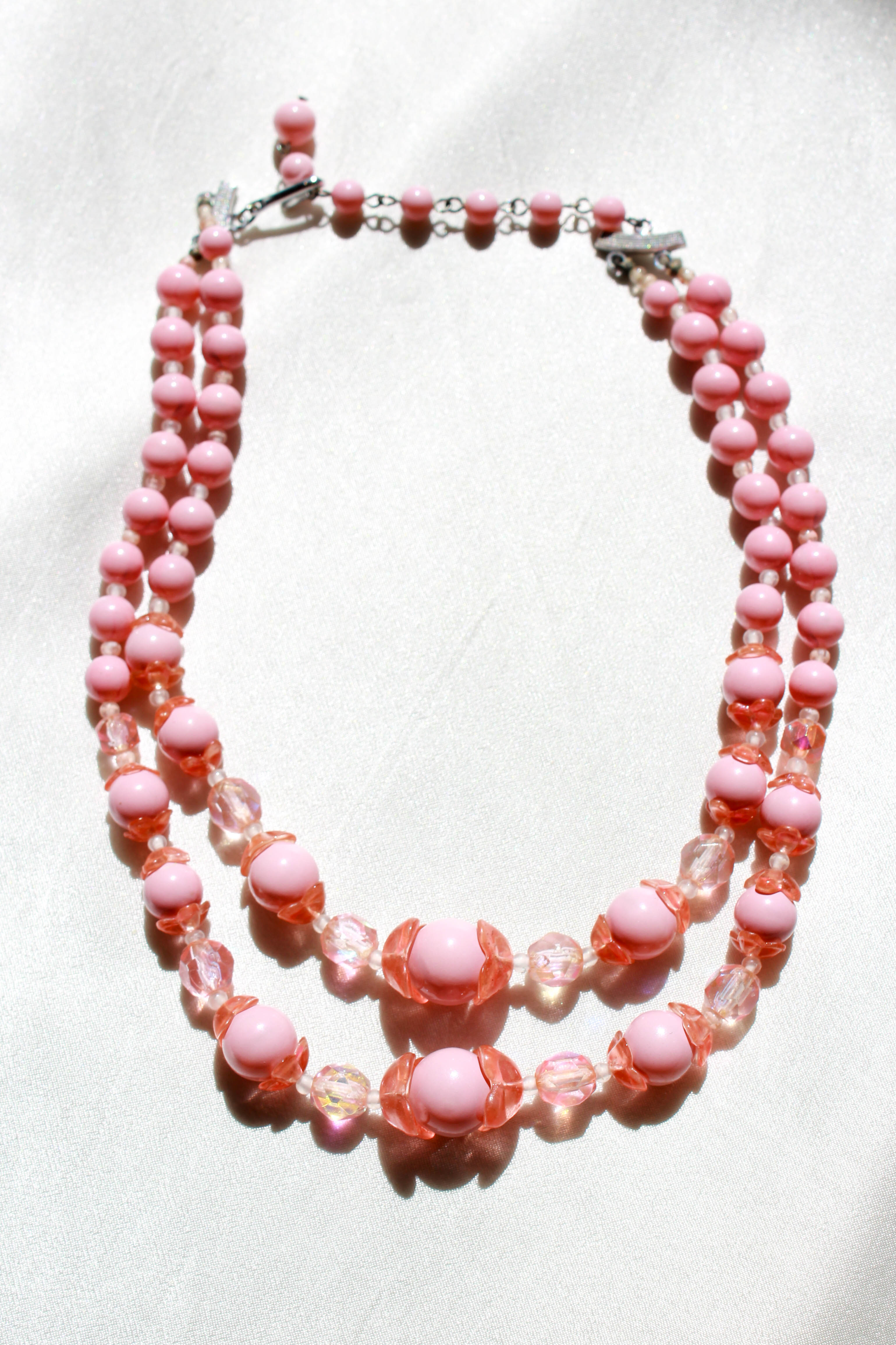 1950s Pink Glass Bead Necklace – Ian Drummond Vintage