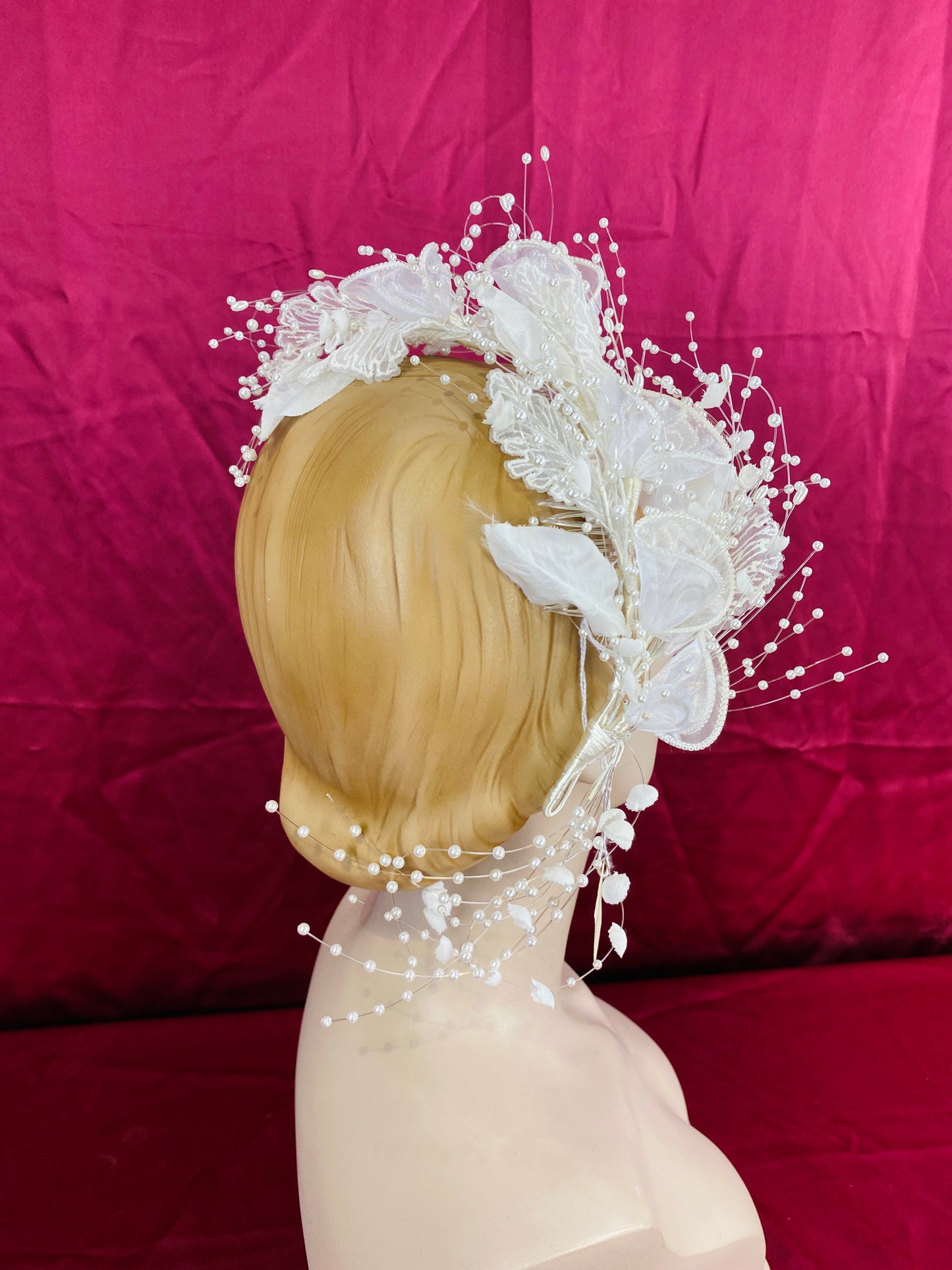 Vintage 80s/ 90s Flower & Pearl Bridal Headpiece