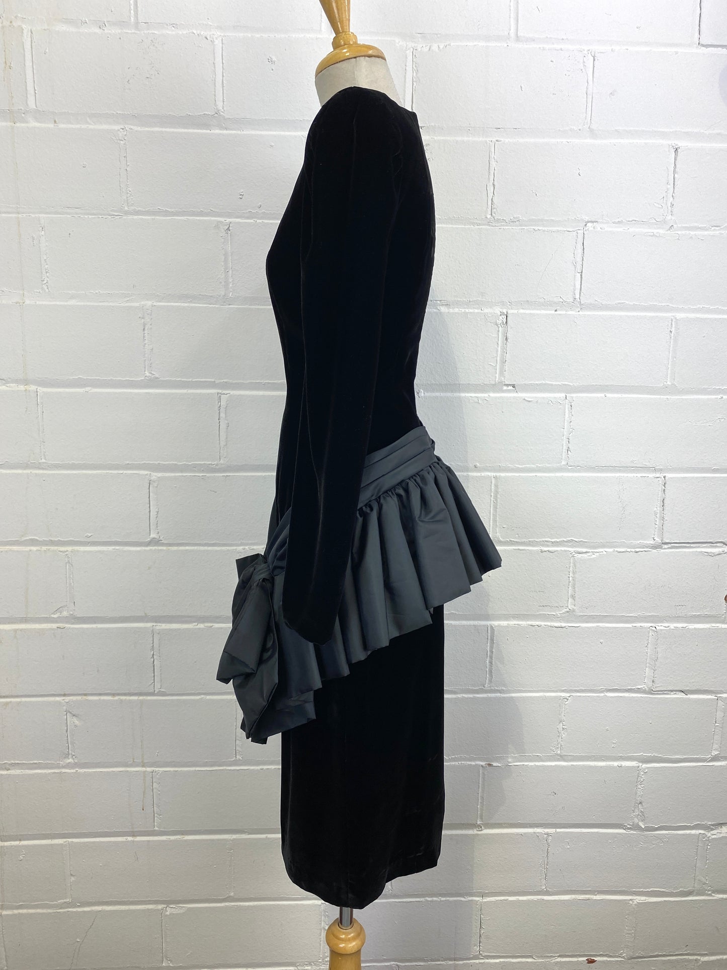 Vintage 1980s Black Long Sleeve Velvet Cocktail Dress with Taffeta Bow, Wayne Clark, Small