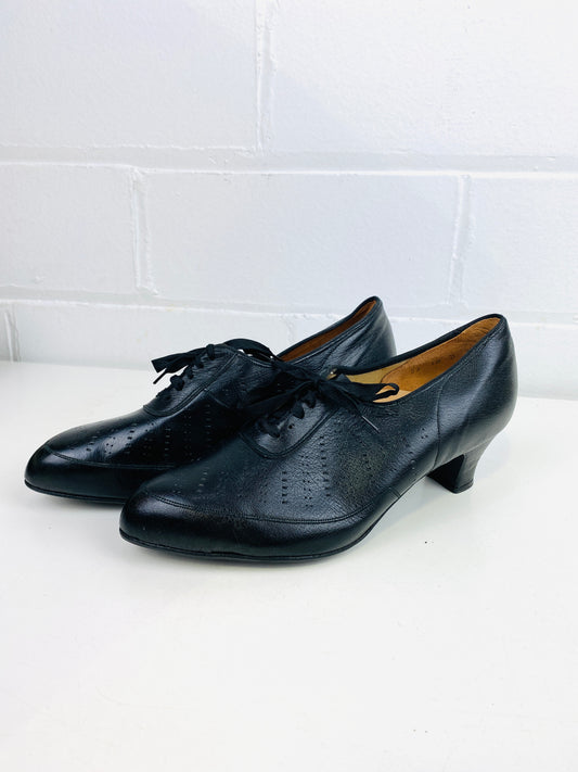Vintage Deadstock Shoes, Women's Black Leather Mid-Heel Oxford's, NOS, 1629
