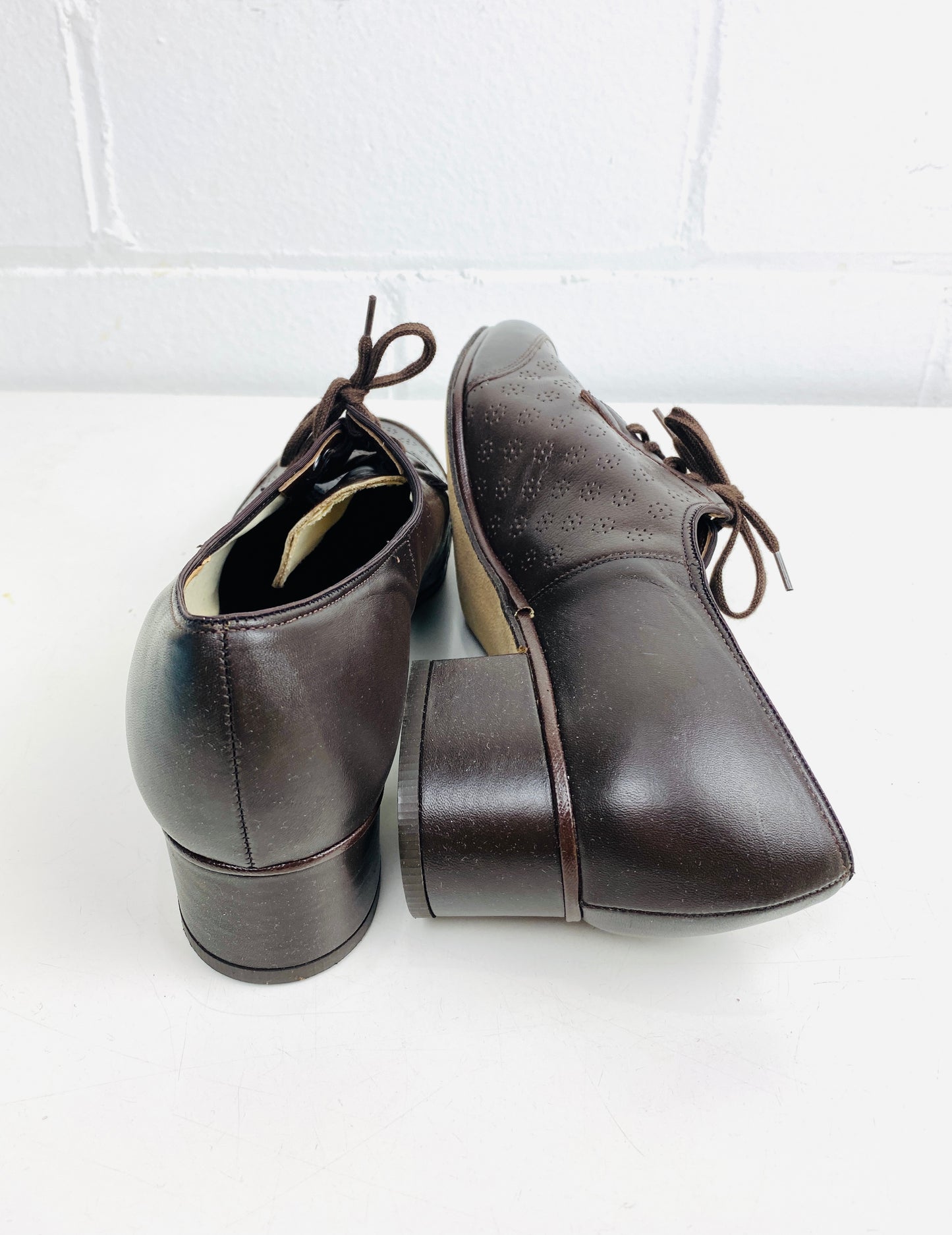 Vintage Deadstock Shoes, Women's 1980s Brown Leather Cuban Heel Oxfords, NOS, 1616