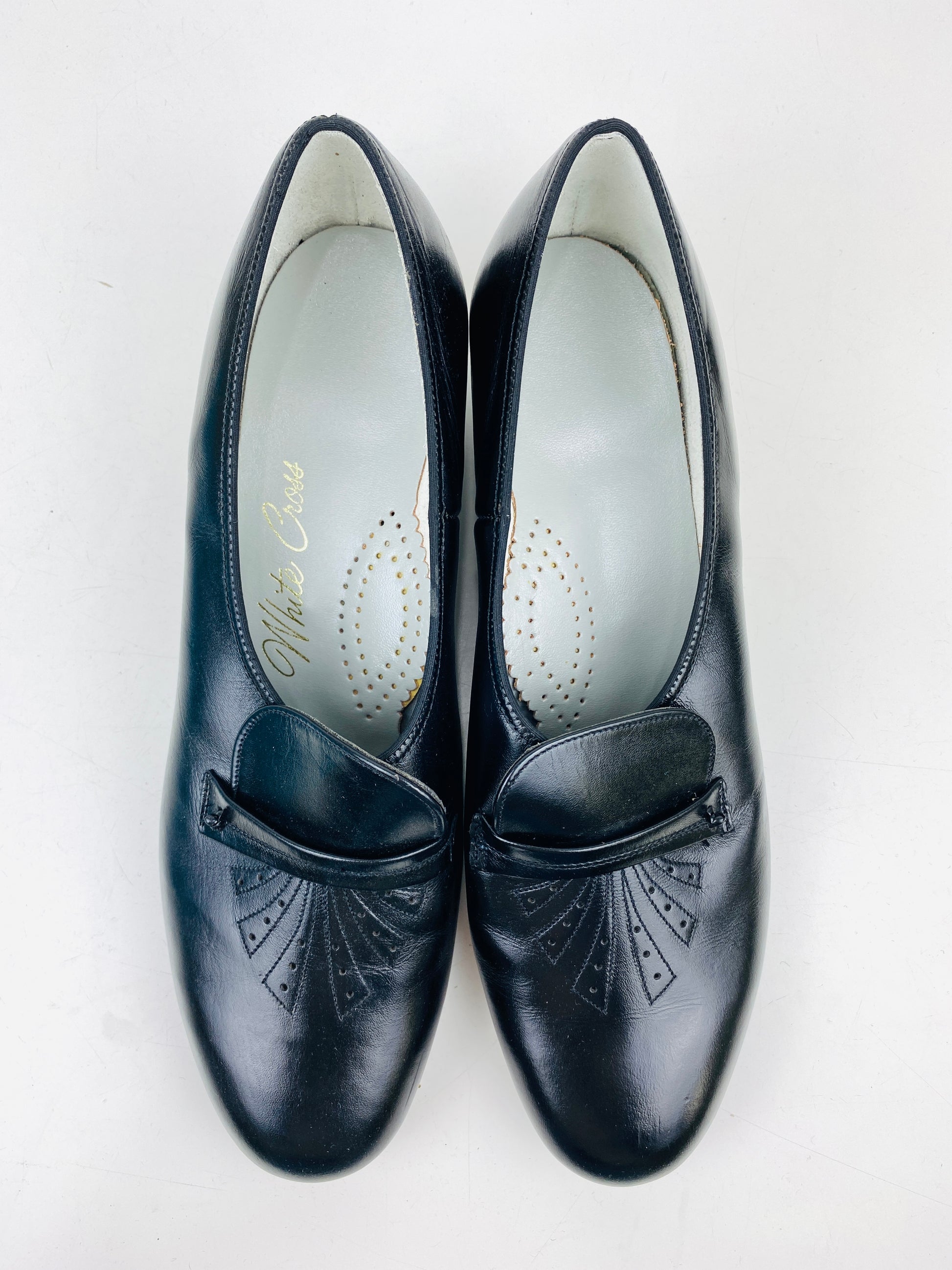 Vintage Deadstock Shoes, Women's 1980s Black Leather Cuban Heel Pumps, NOS, 7883