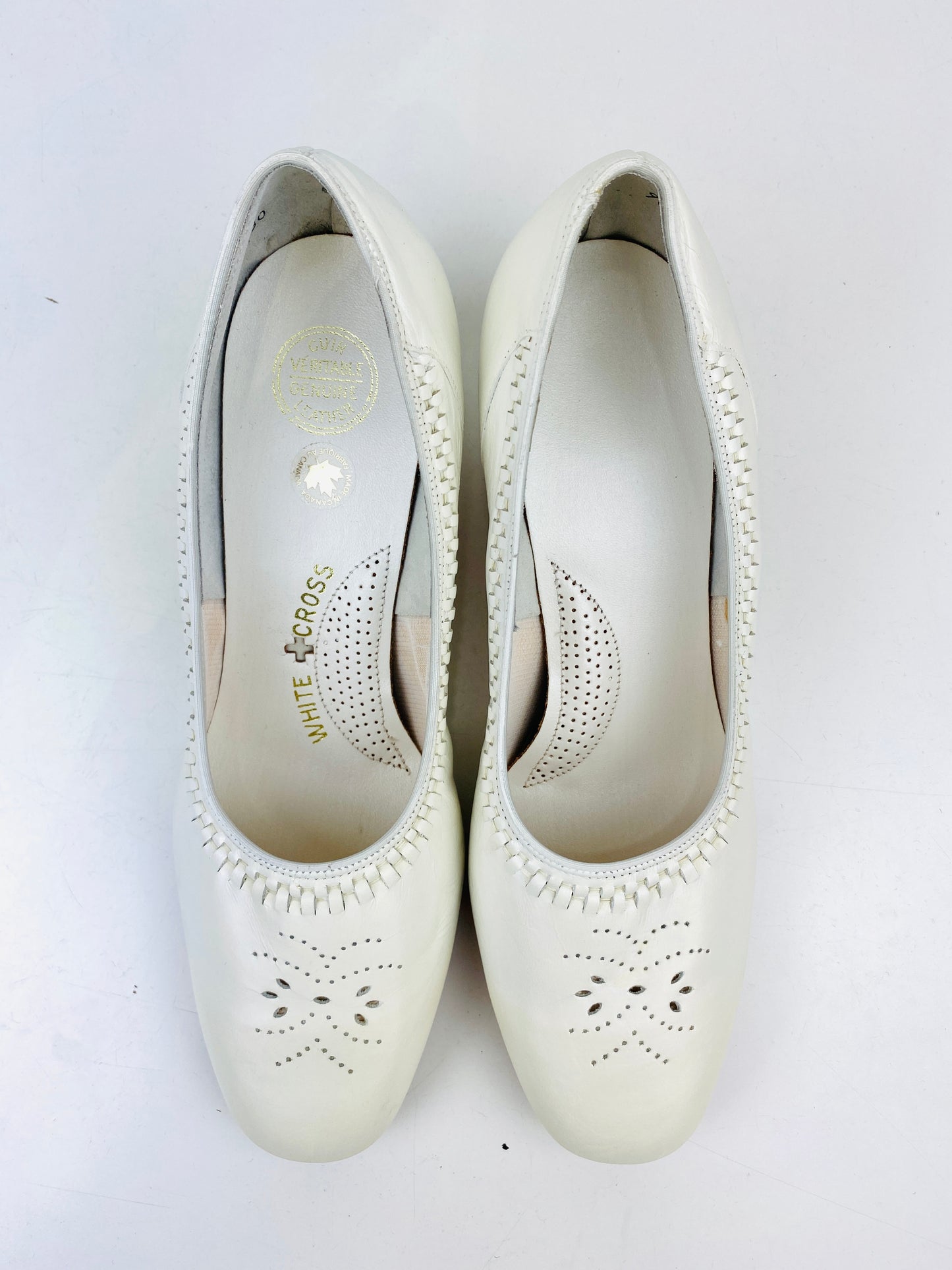 Vintage Deadstock Shoes, Women's 1980s White Leather Mid-Heel Pumps, NOS, 7681