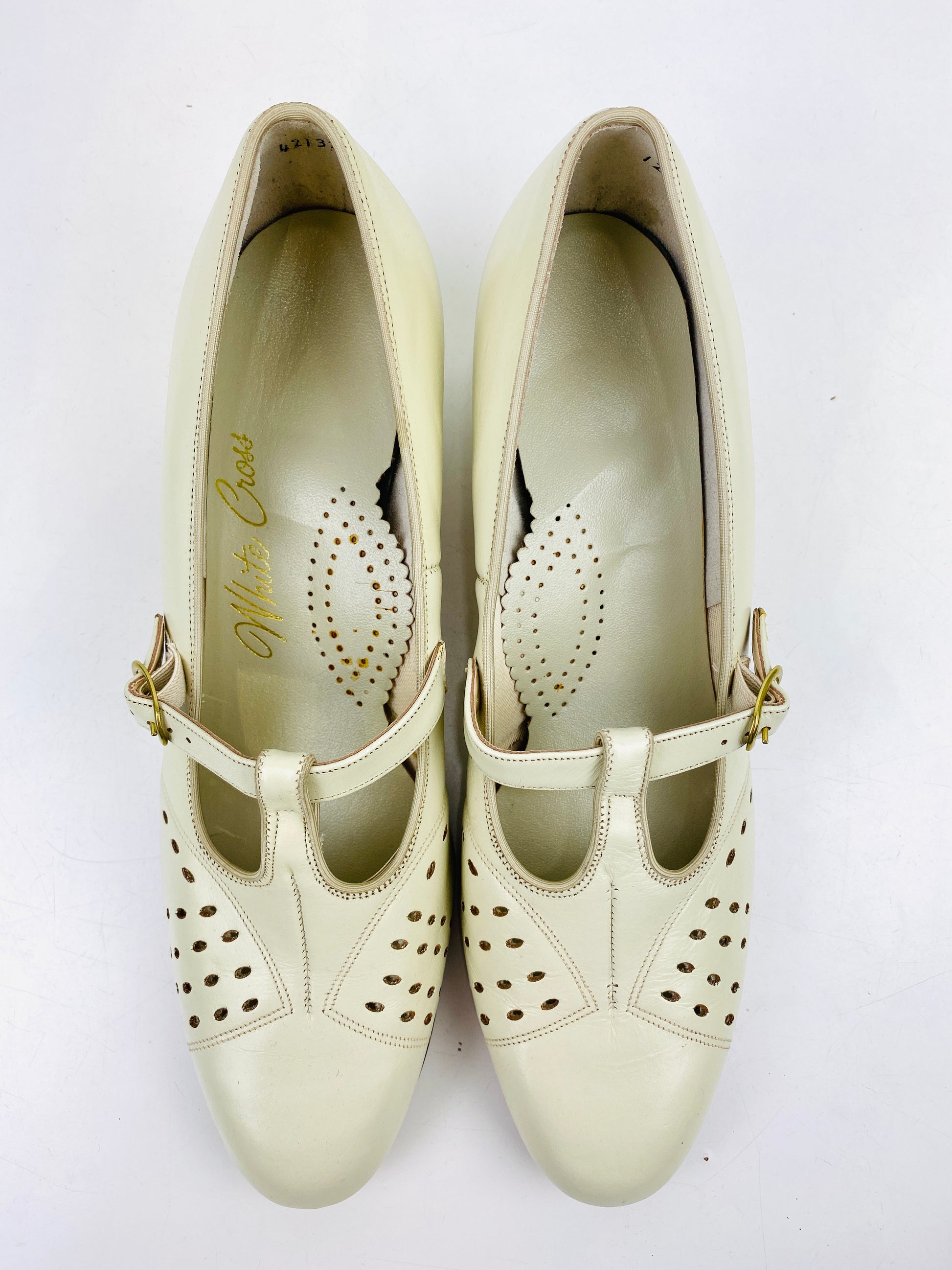 Vintage Deadstock Shoes, Women's 1980s Beige Leather Cuban Heel T-Strap Pumps, NOS, 7869