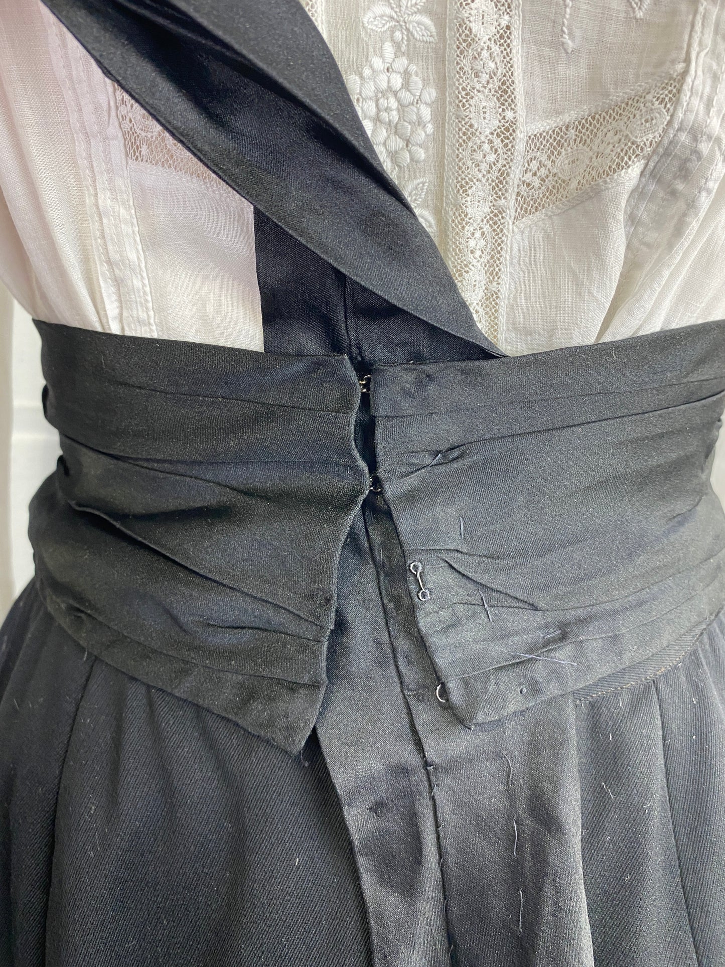 Antique Victorian Women's Black Satin Cummerbund Style Sash Belt, 24"