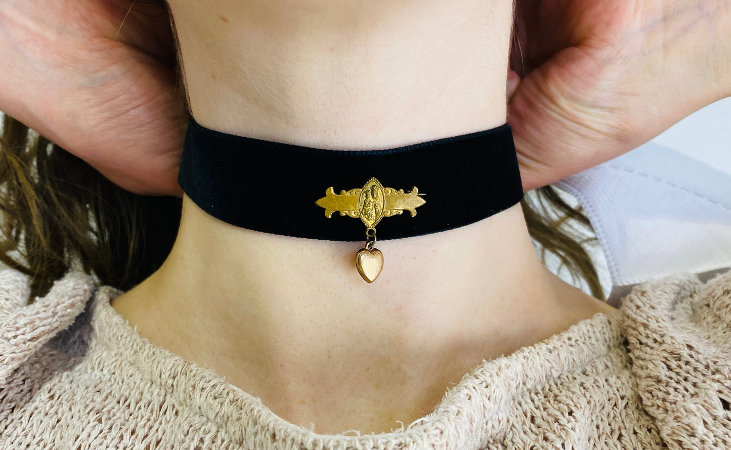 Antique Victorian Religious Brass Pin-Back Metal Brooch/ Bar Pin with Heart Dangle