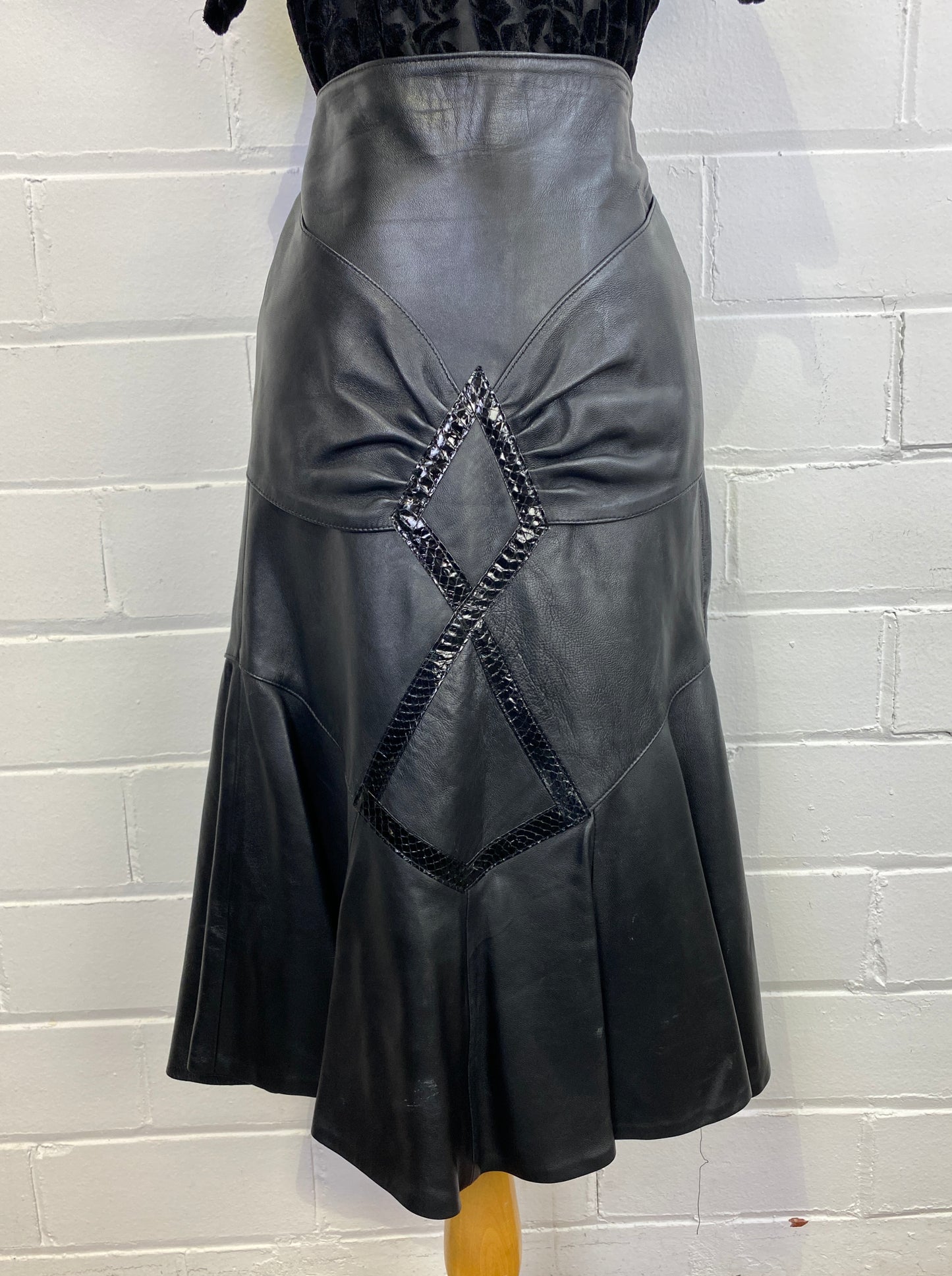 Vintage 1980s Black Leather Trumpet Skirt, W30"