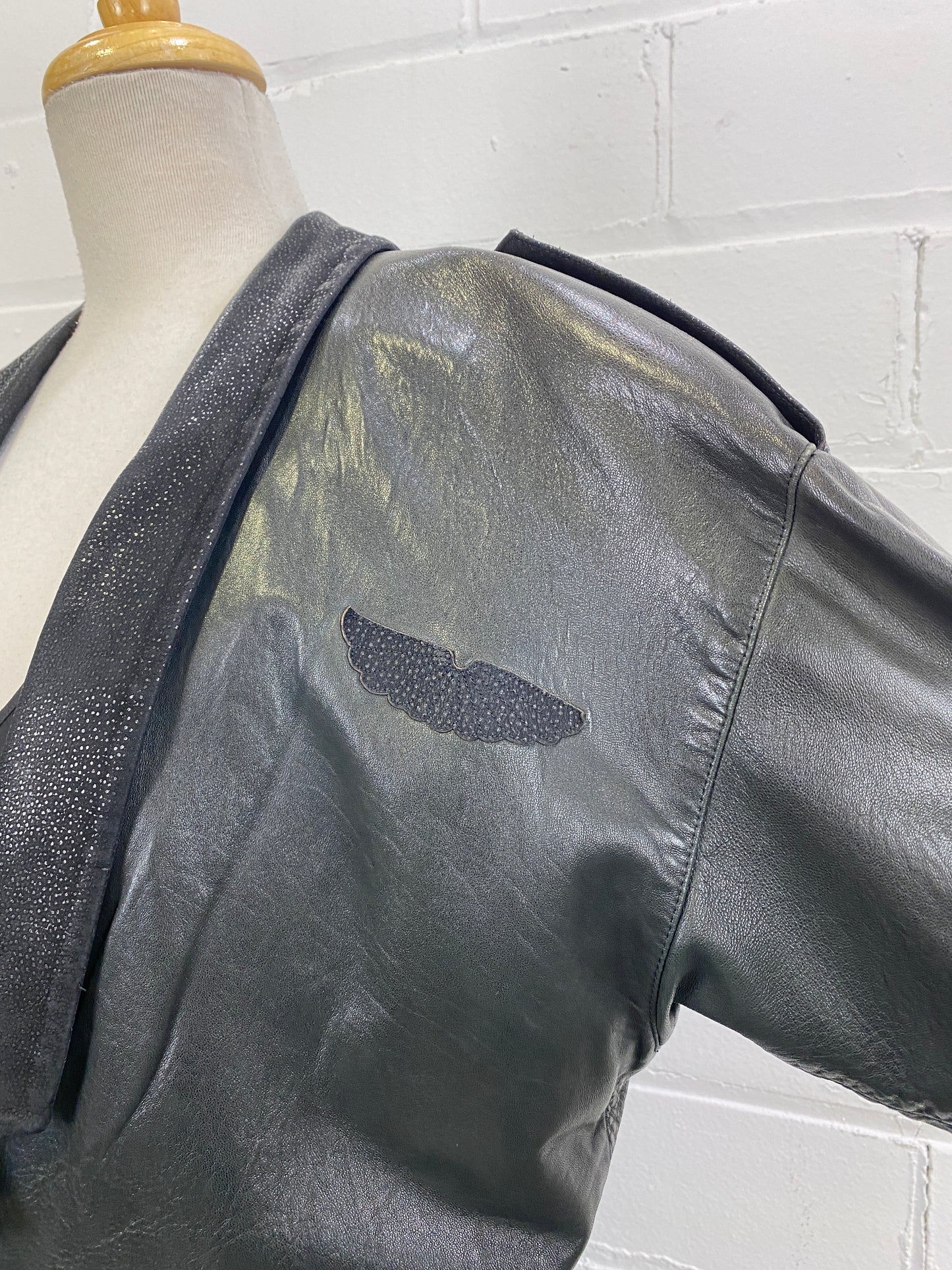 Vintage 1980s Black leather Lee Buchanan Cropped Jacket, B46"