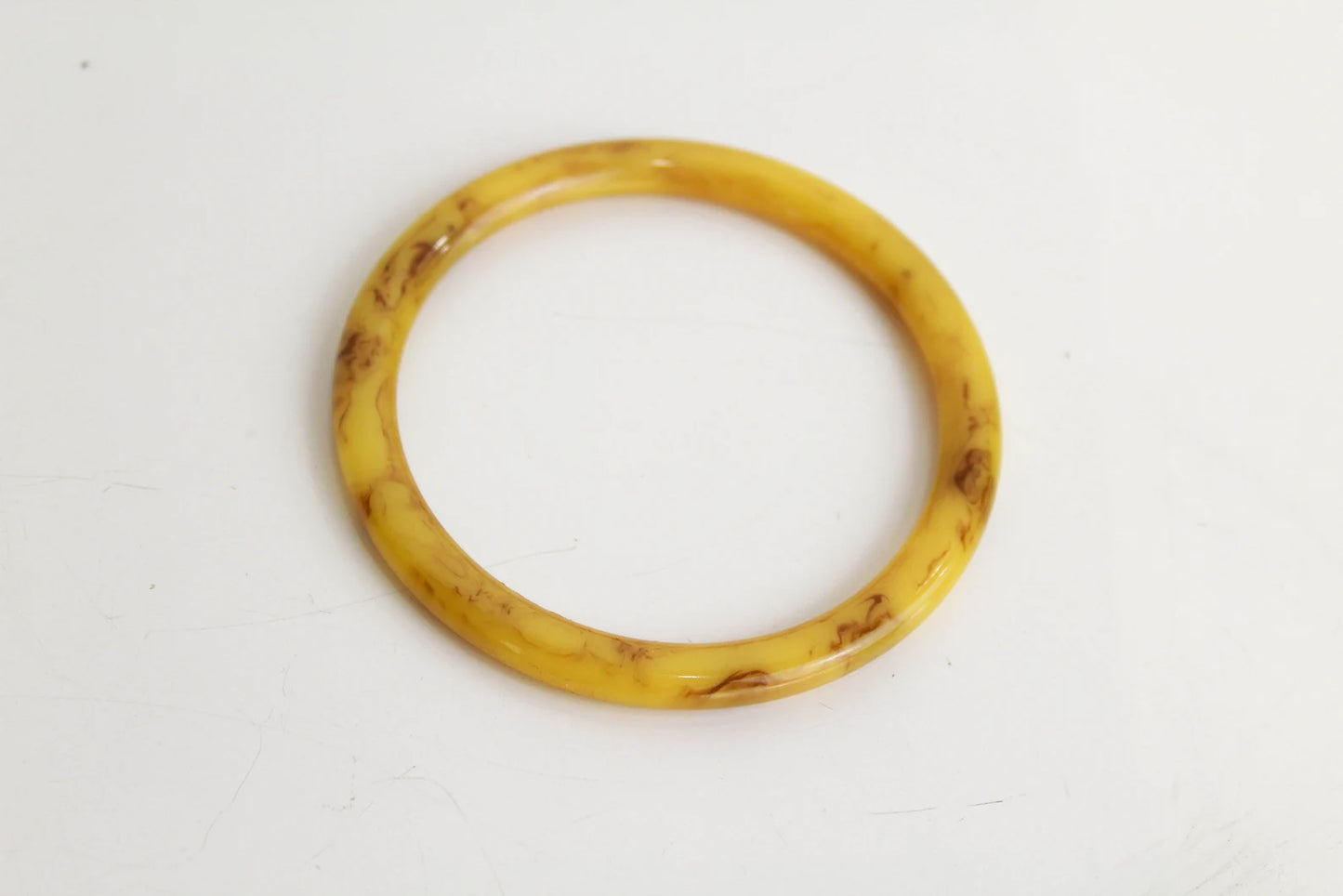 1940s Bakelite Bangle, Marbled Yellow and Brown, Vintage Bakelite Jewelry, Mid Century Bracelet