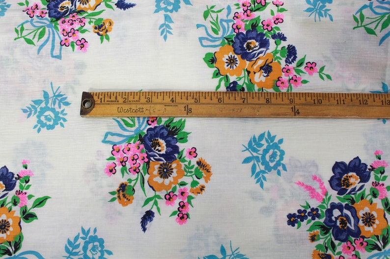 1950s White Floral Print Cotton Fabric, 2 Yards, Sewing Fabric, Vintage 50s Fabric, Mask Making Fabric, Quilting Fabric