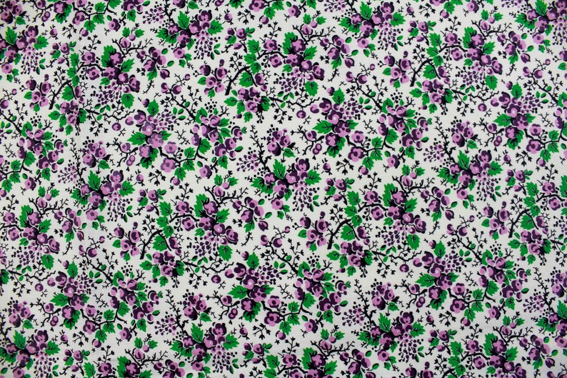1950s Floral Fabric, Flower Print Cotton Vintage Fabric, Purple and Green Floral, Dress Making Sewing Fabric, Quilting Fabric