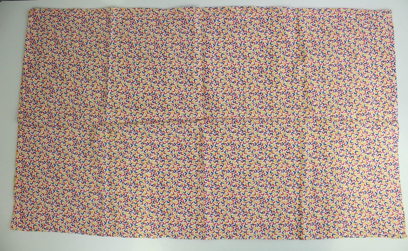 1940s Feedsack, Vintage 40s Cotton Abstract Print Feedsack Sewing Fabric, Original Side Seam (#2)