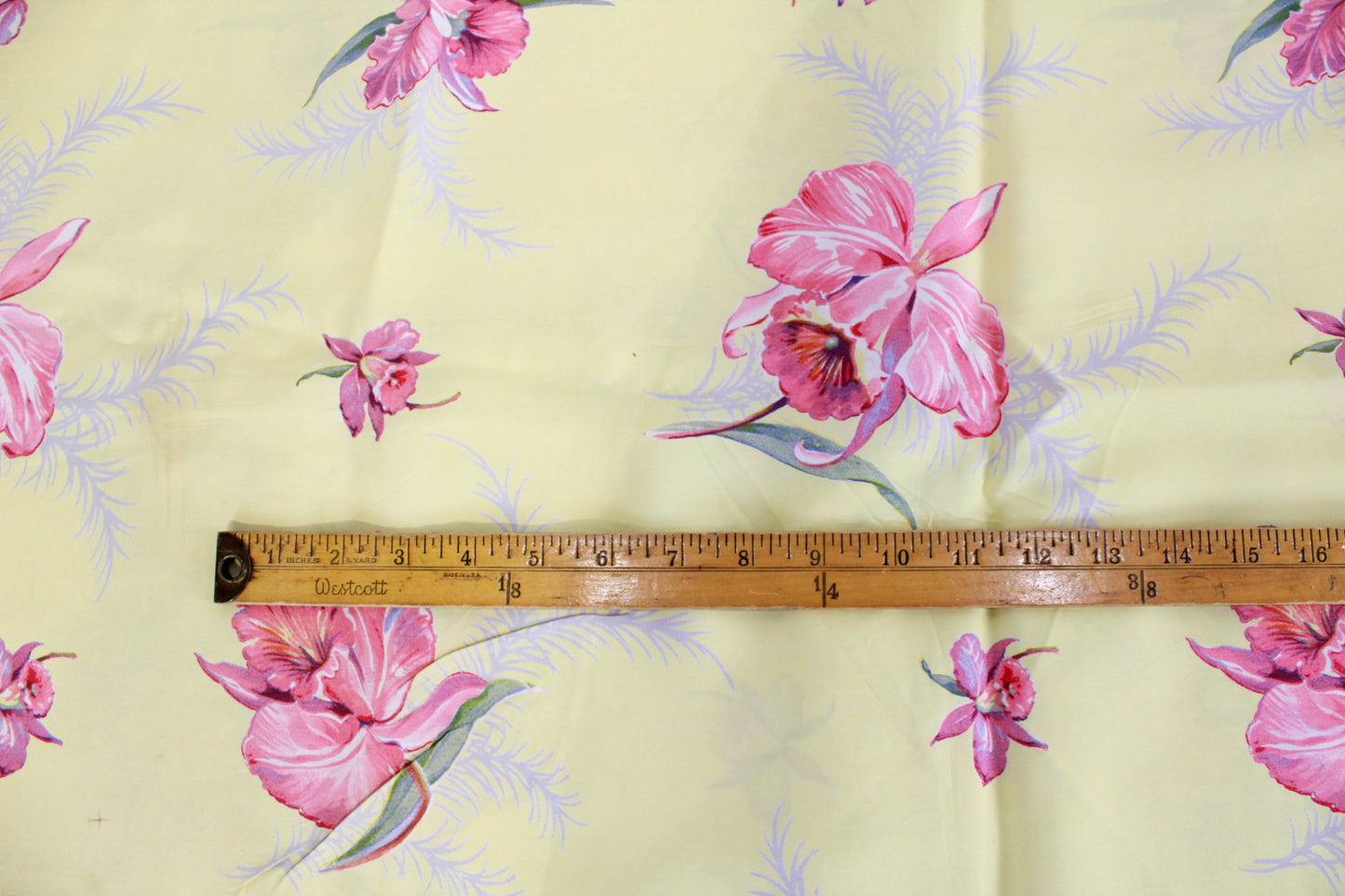 1940s yellow pink floral print rayon fabric vintage sewing dressmaking fabric
