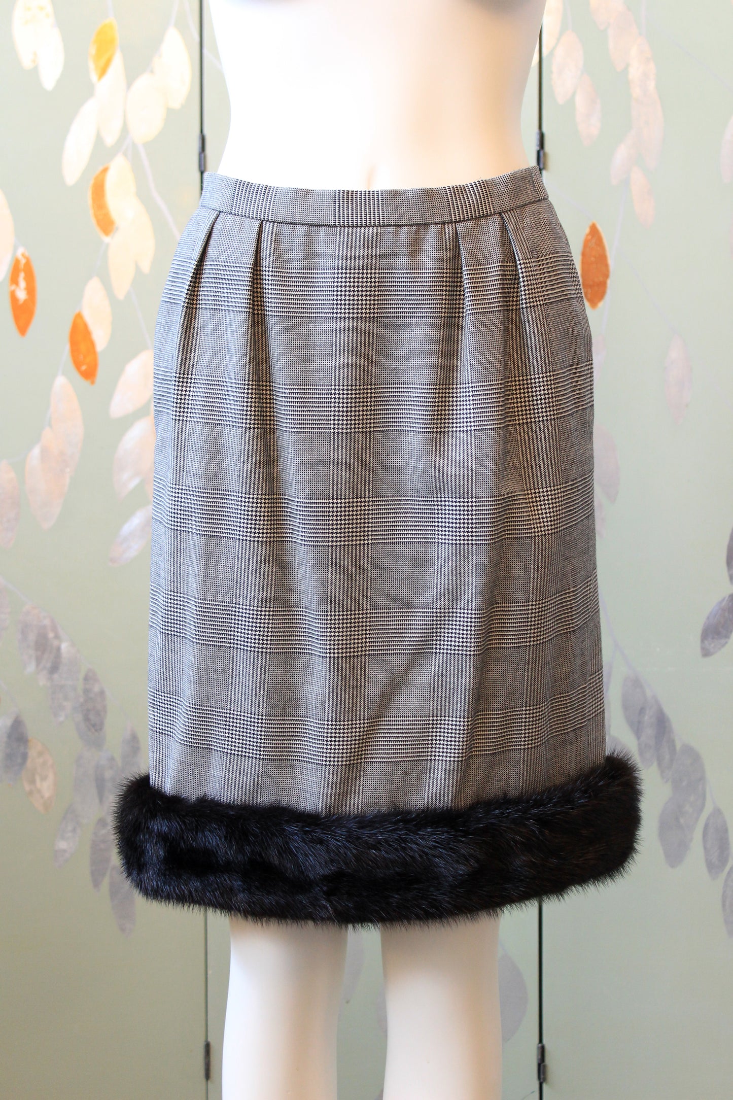 1990s Lily Simon 3PC Houndstooth Fur Trim Skirt Set With Scarf, Small