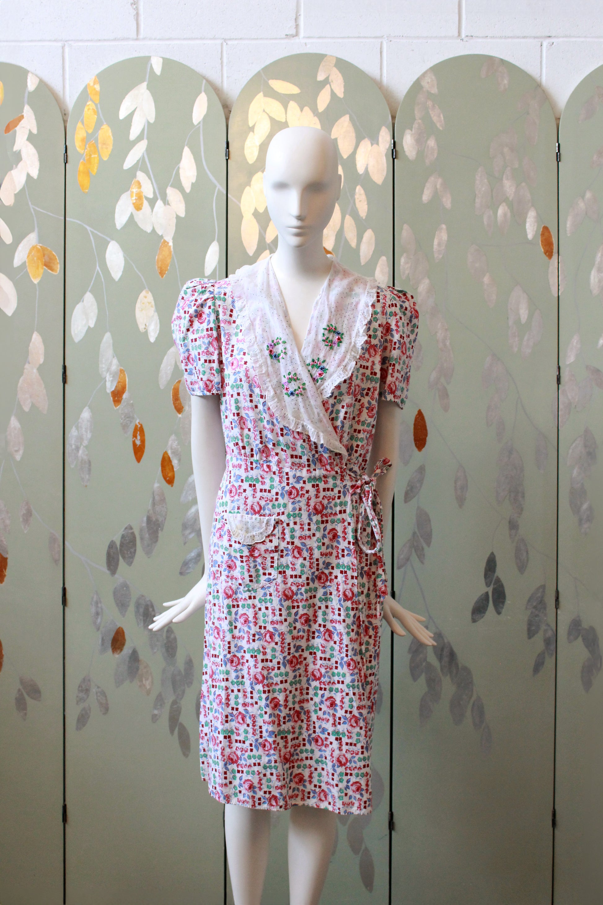 1940s  Floral Cotton Wrap House Dress With Embroidery, Medium