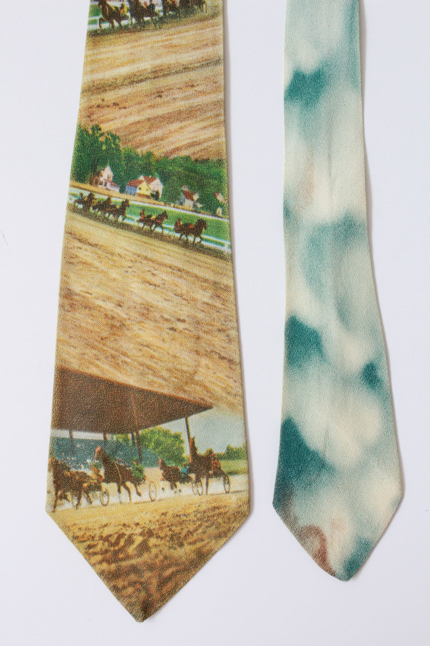 Vintage 1950s Rayon Horse Race Photo Print Tie, Mid Century 