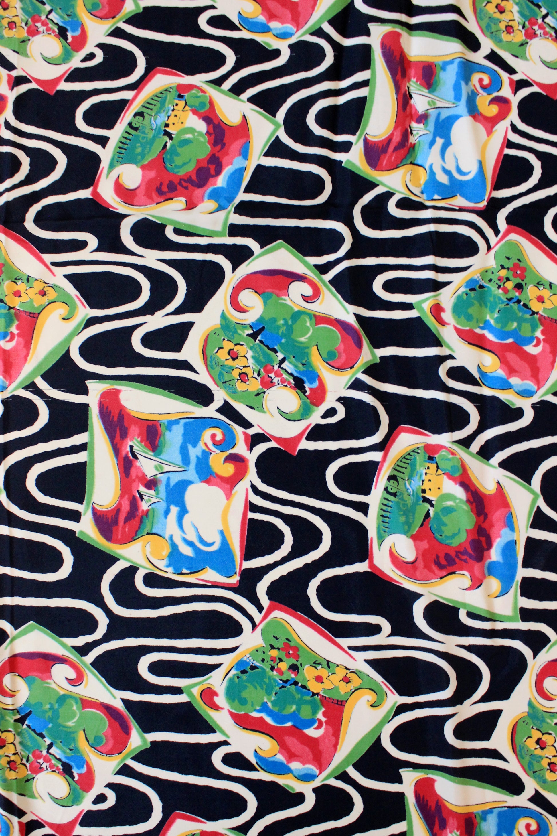 1940s Navy Blue Picture Paintings Multicoloured Rayon Fabric, 2.5 Yards