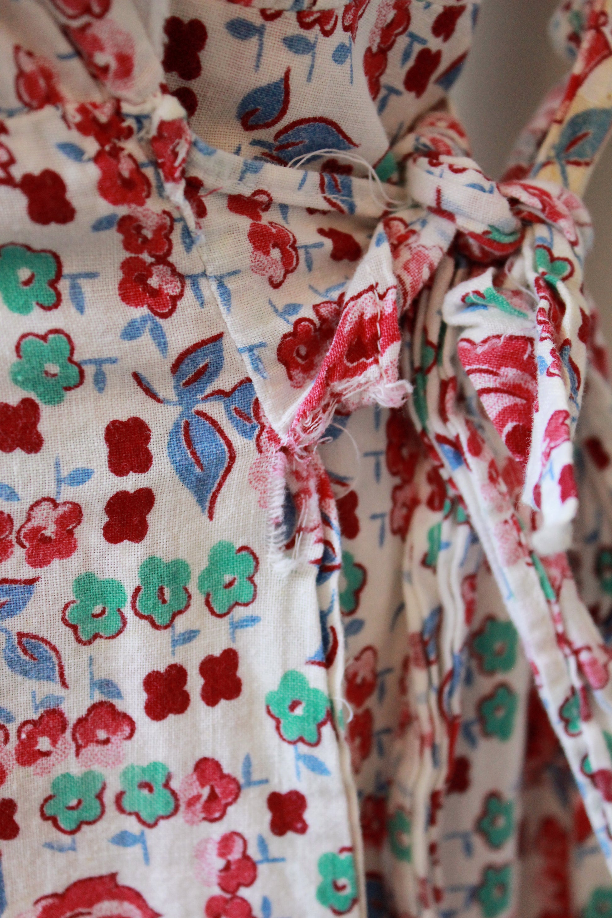 1940s  Floral Cotton Wrap House Dress With Embroidery, Medium