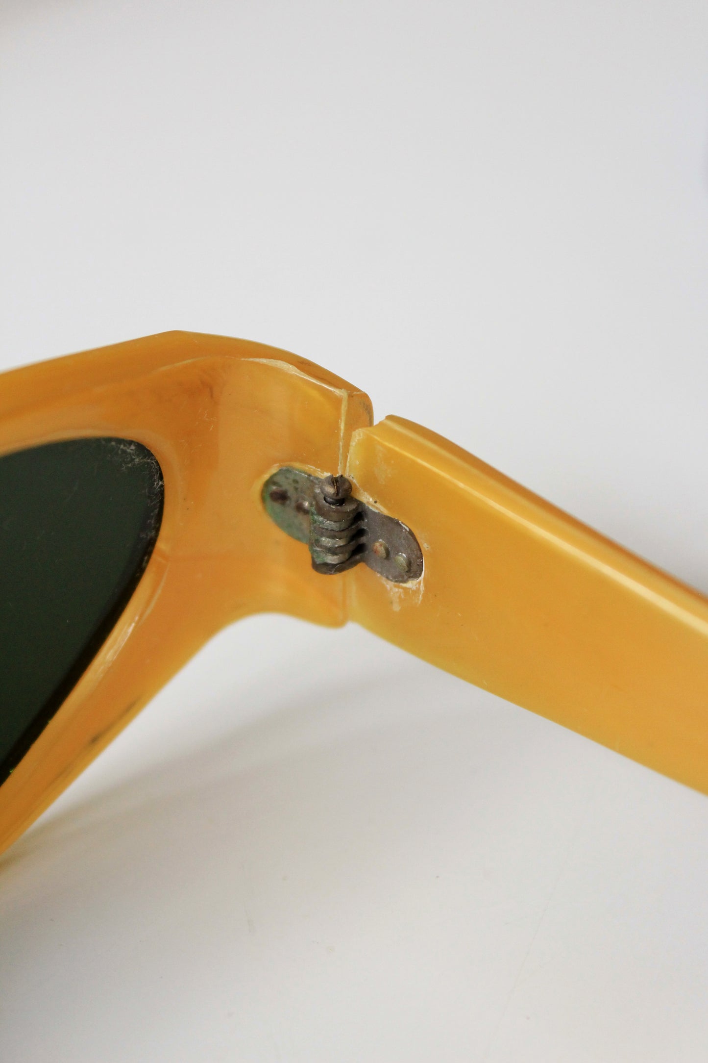 1950s Mustard Yellow Plastic Sunglasses, Unused