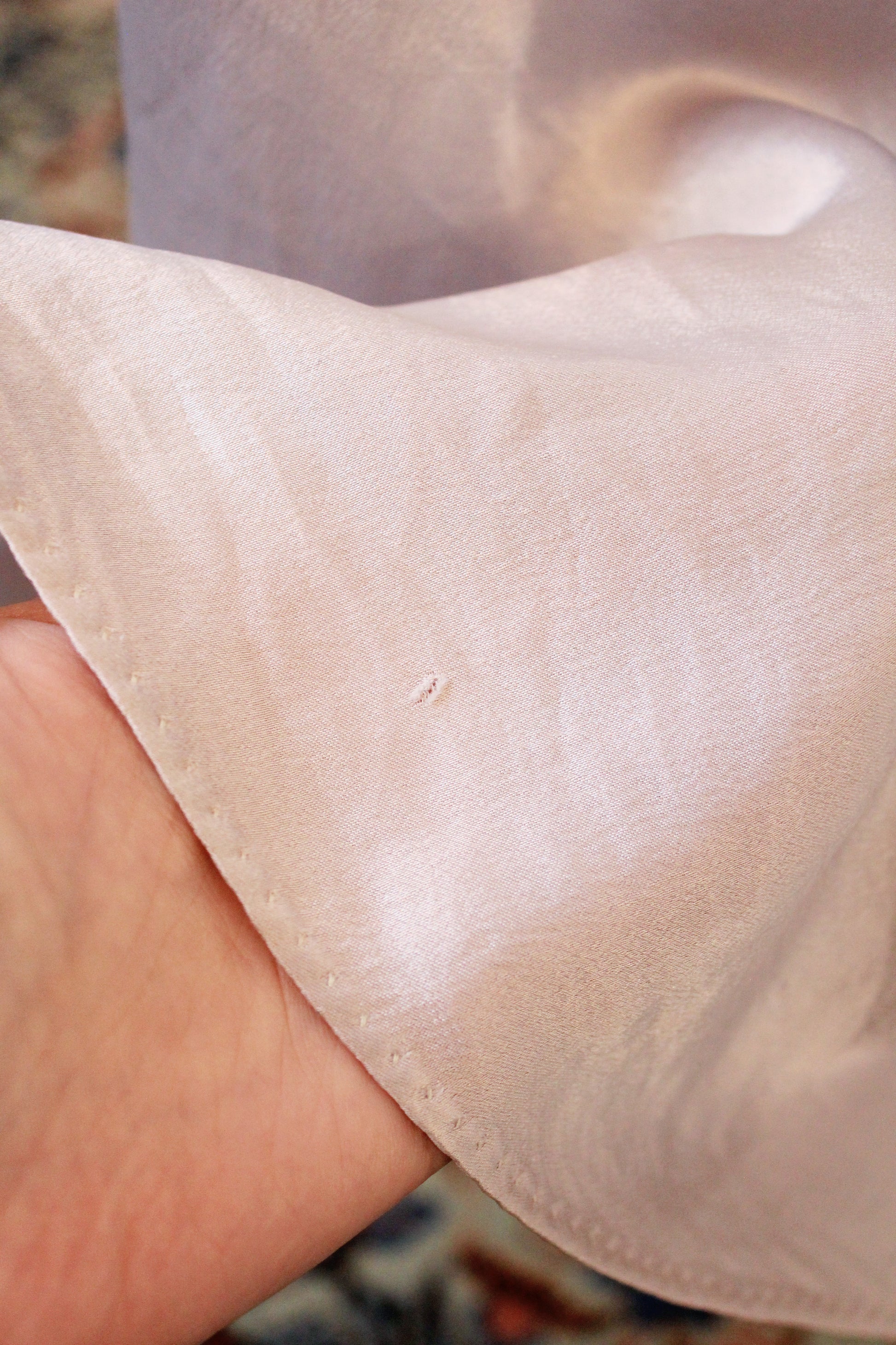 1940s Light Lilac Silk Robe With Quilting And Sash Belt, XS