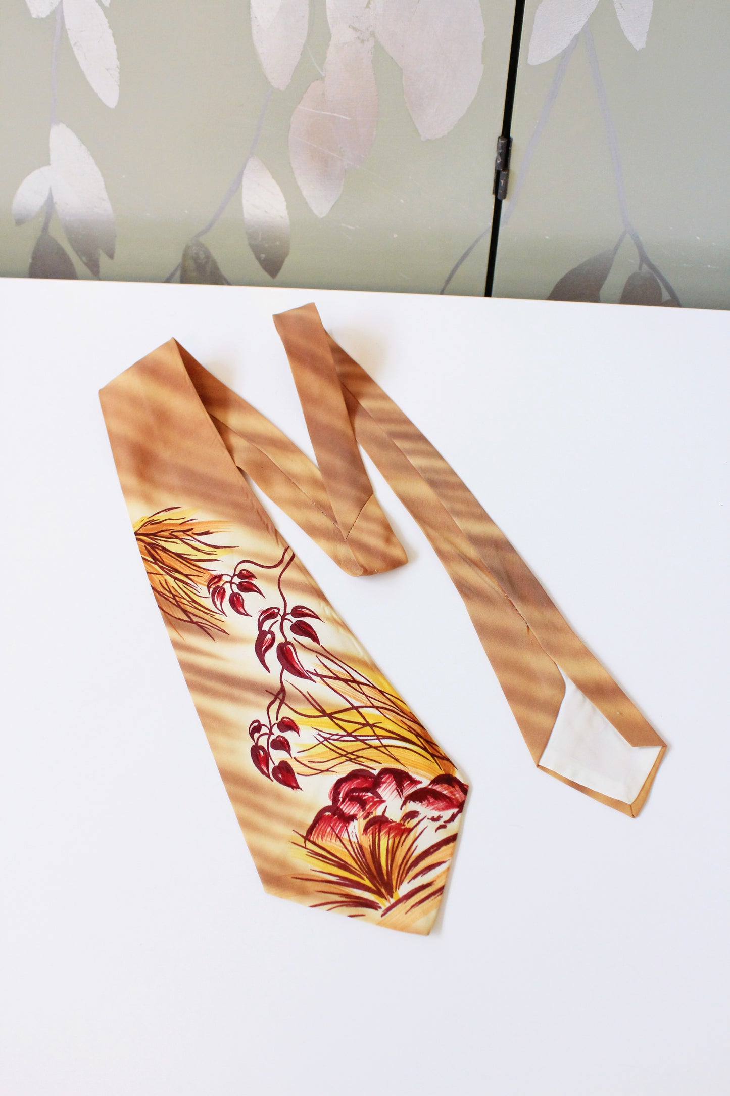 Vintage 1940s Mustard Yellow and Burgundy Pond leaves Hand Painted Tie