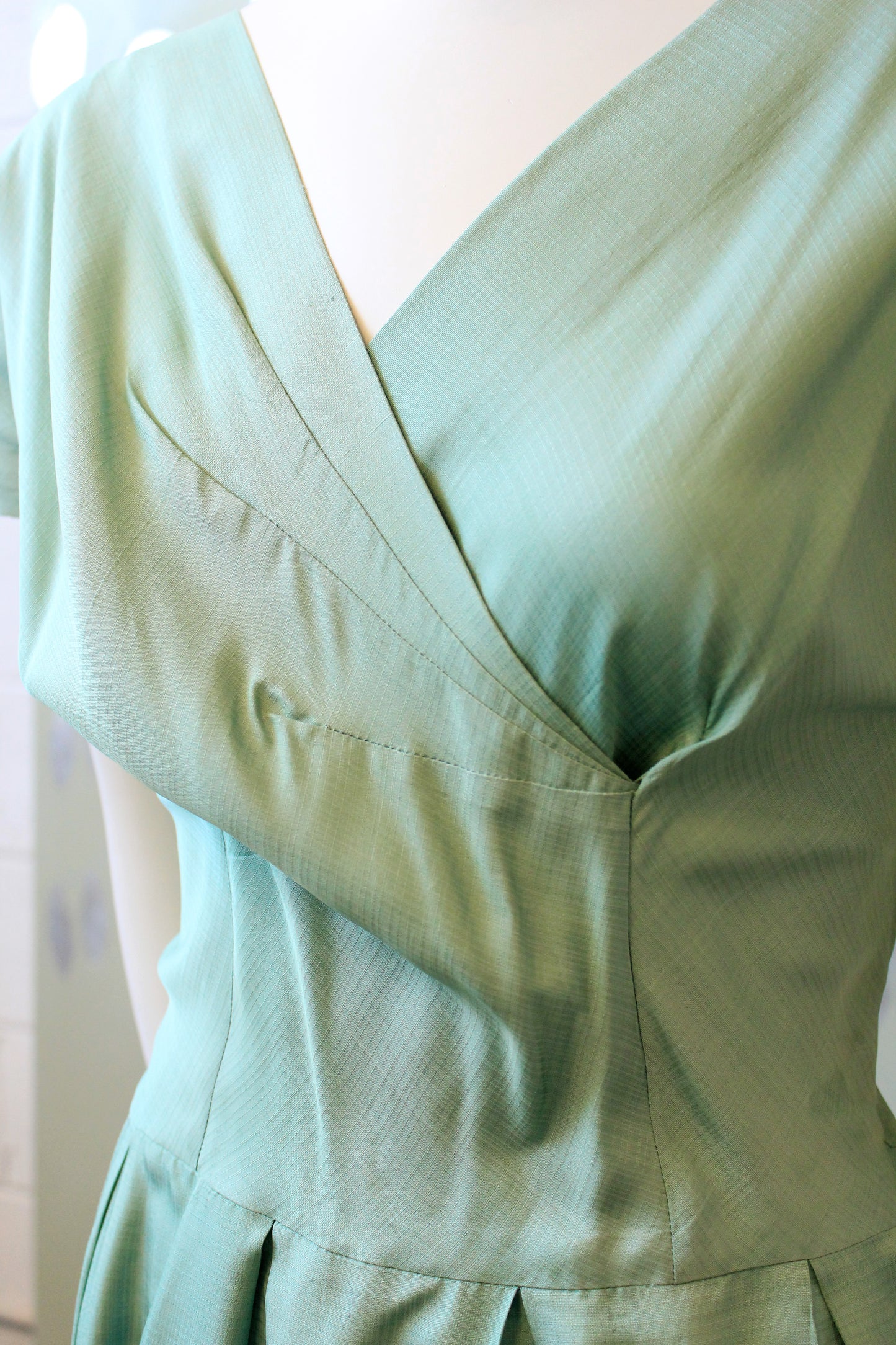 1950s Seafoam Green Short Sleeve Fit And Flare Dress, Small