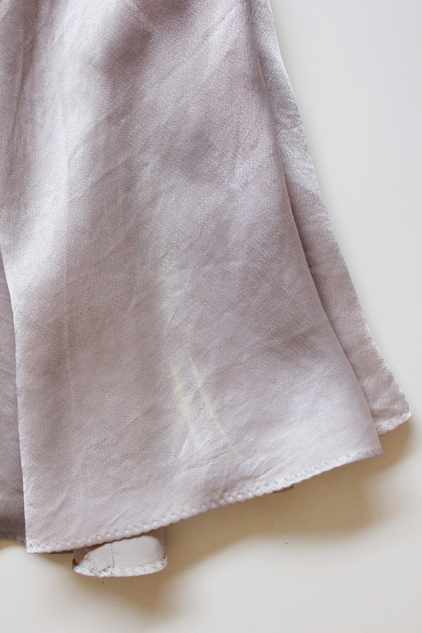 1940s Light Lilac Silk Robe With Quilting And Sash Belt, XS