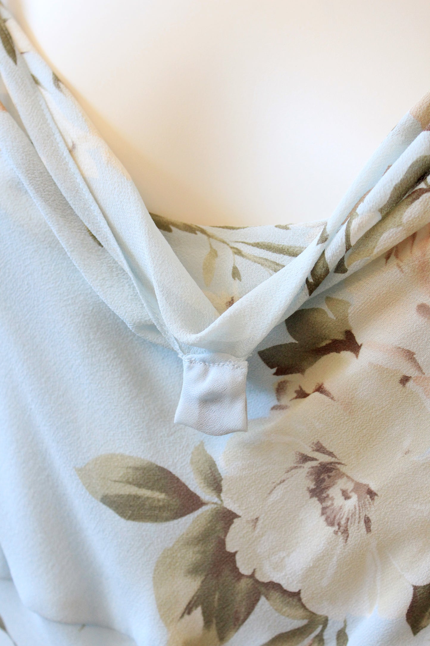 Early 2000s Ann Taylor Light Blue Floral Silk Dress, Medium 