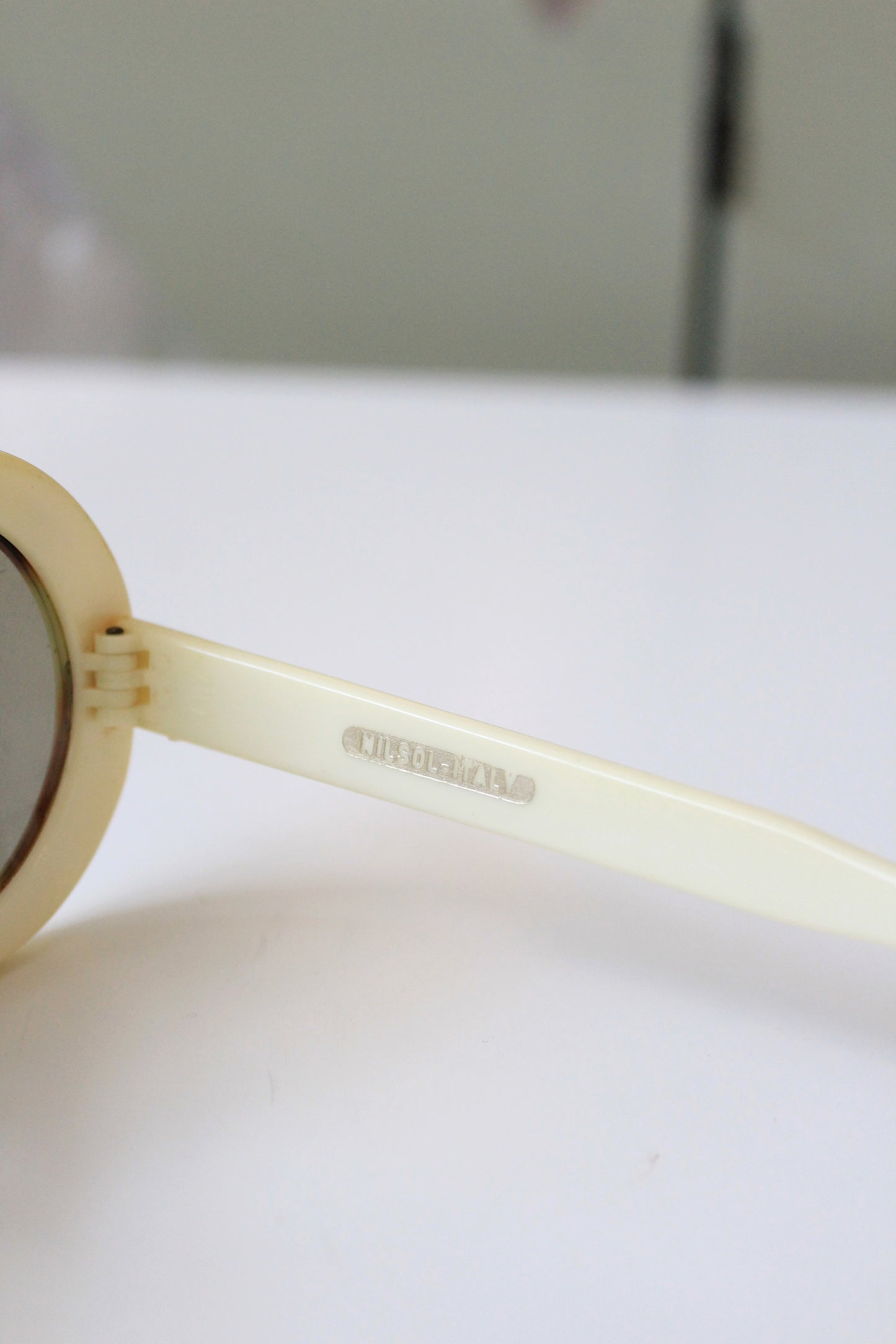 1960s Yellow And Brown Striped Round Sunglasses 